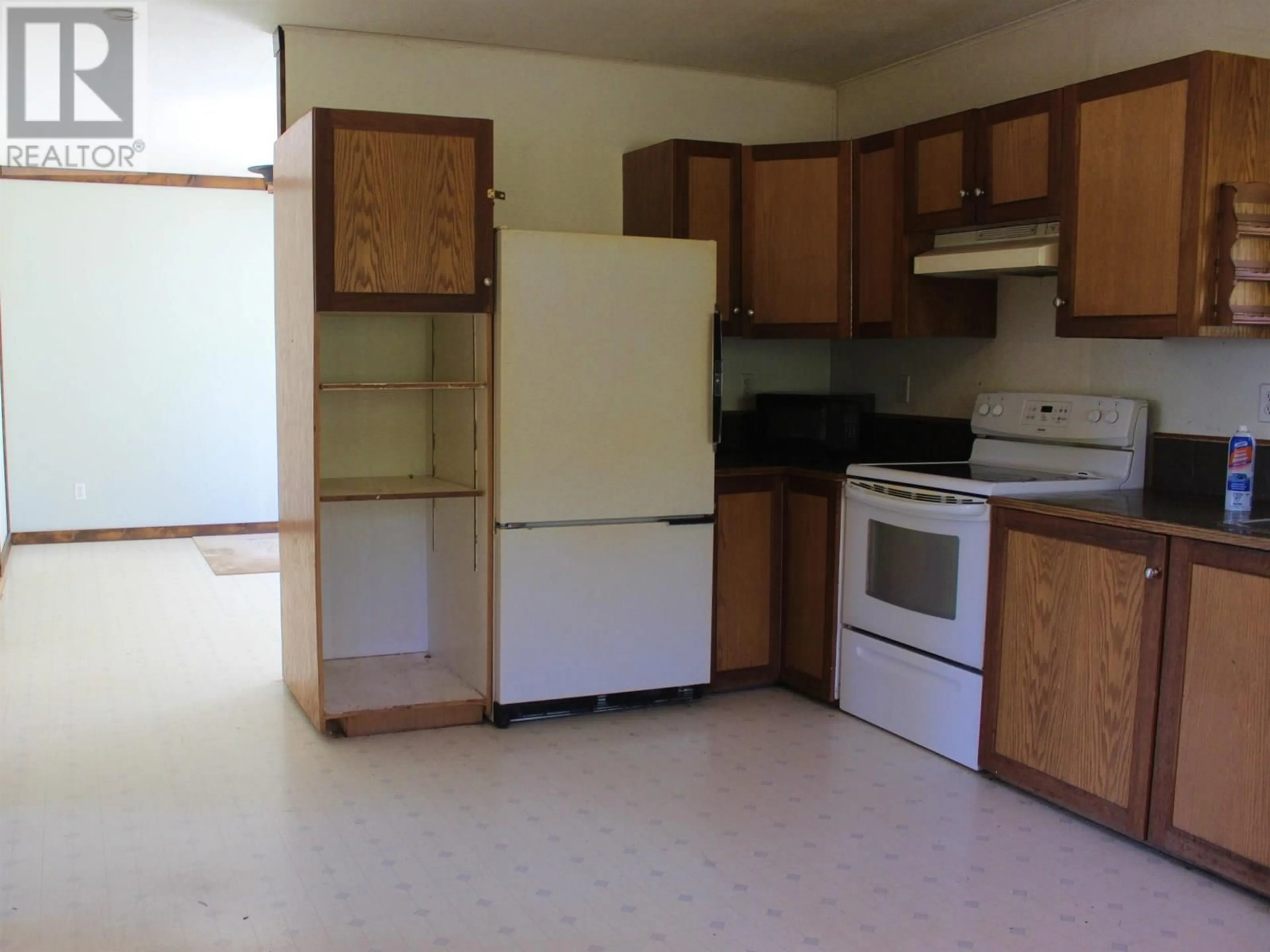 Standard kitchen, unknown for 3514 GUN RANGE ROAD, Houston British Columbia V0J1Z2