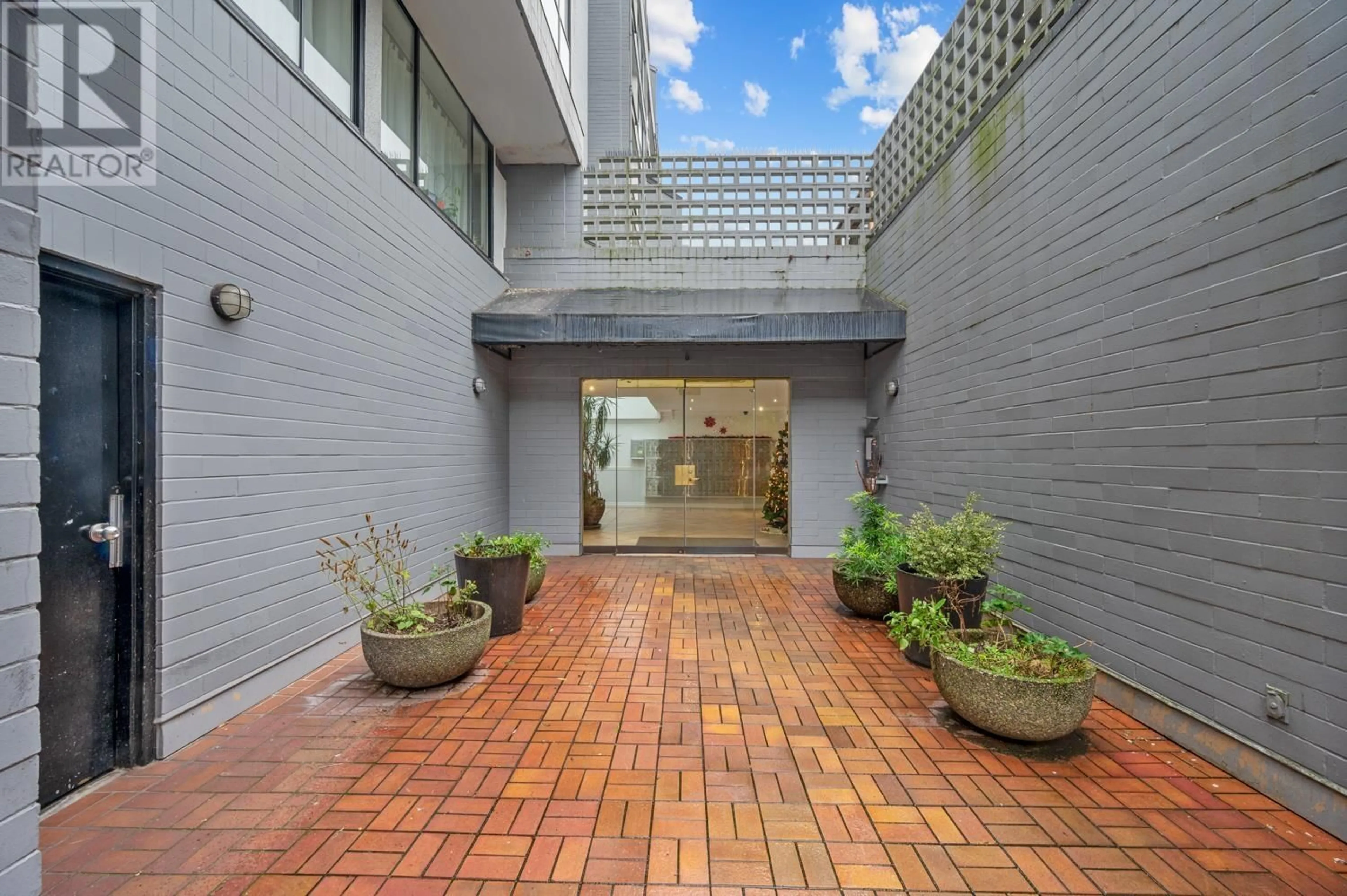 Unknown for 602 - 1270 ROBSON STREET, Vancouver British Columbia V6E3Z6