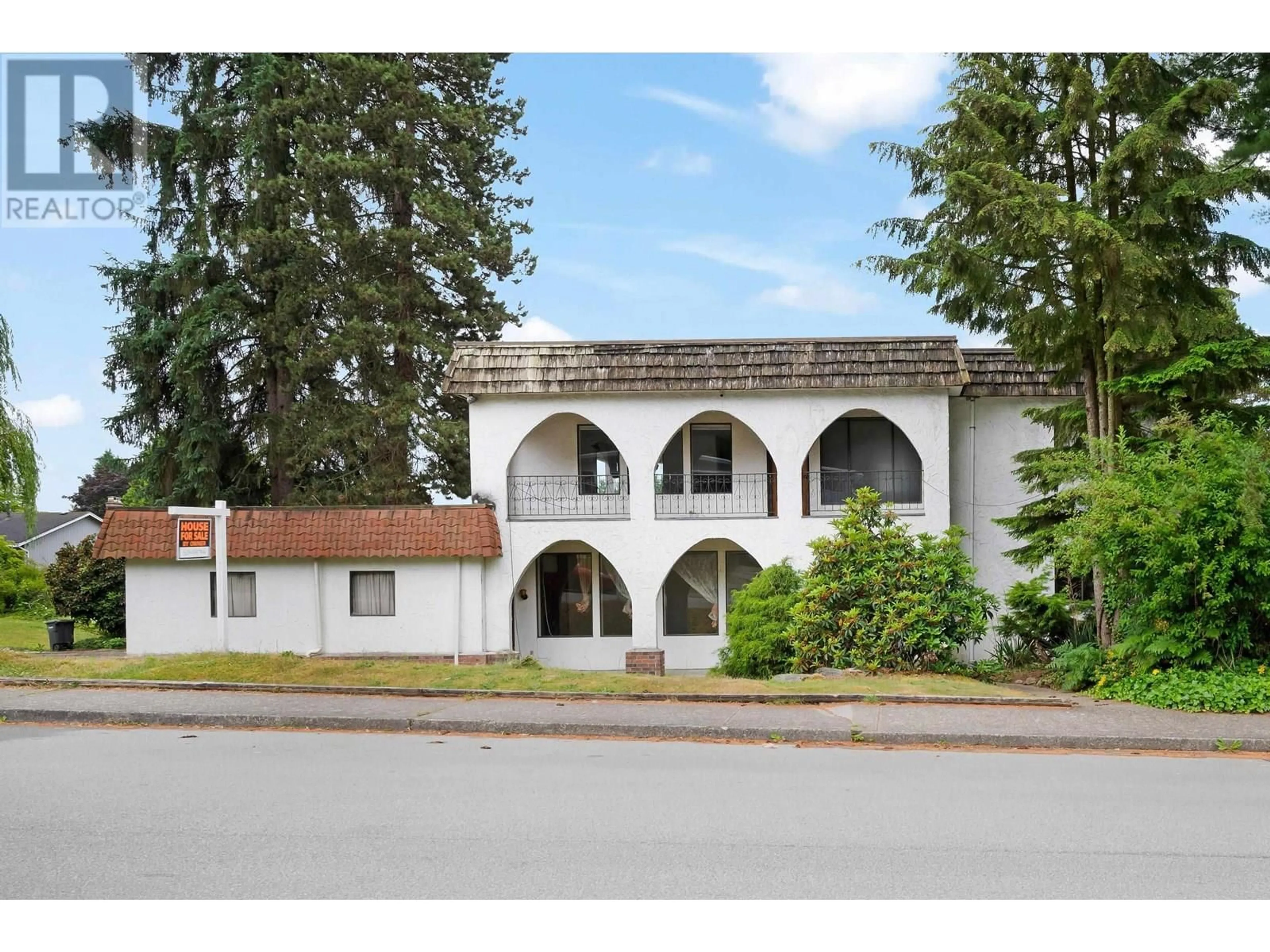 Unknown for 8214 LAKELAND DRIVE, Burnaby British Columbia V5A2B5