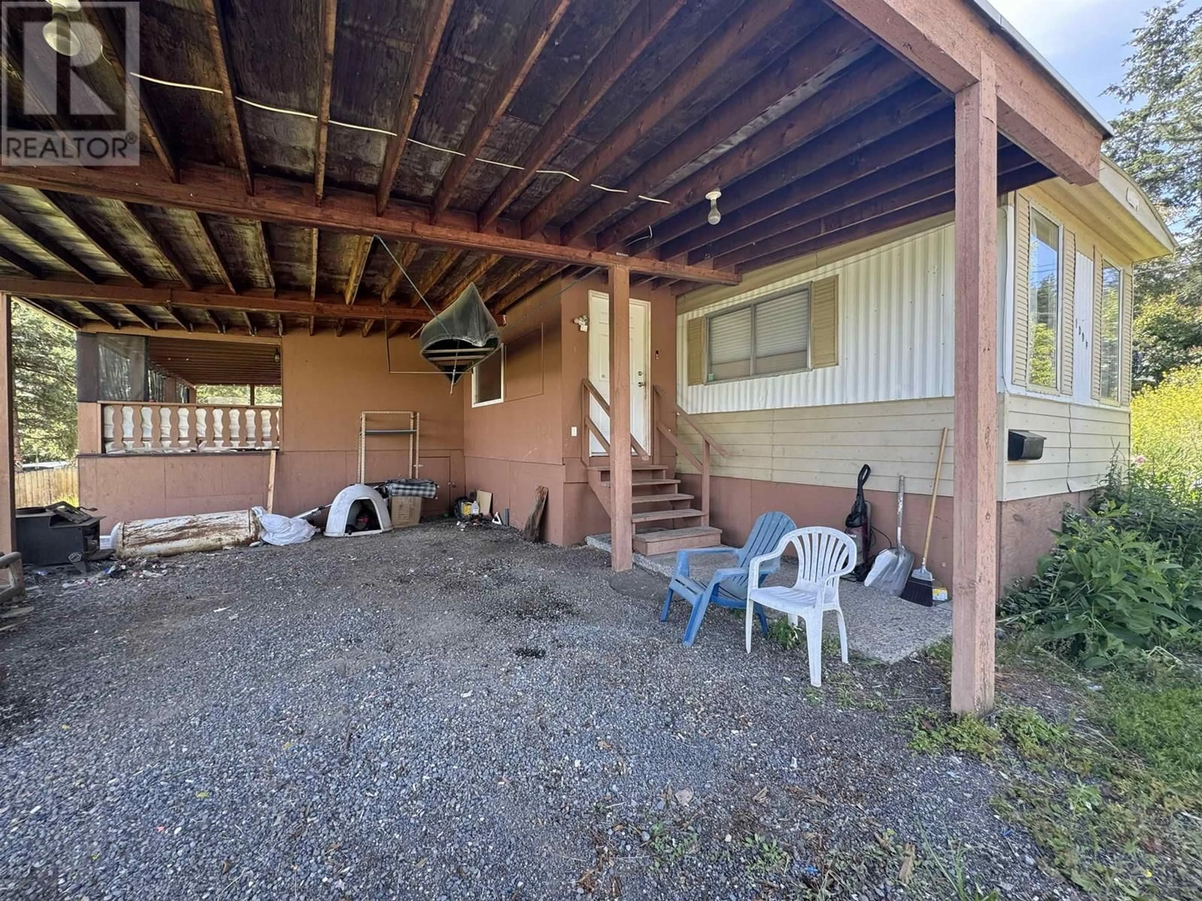 Patio, unknown for 1004 RICHARD STREET, Williams Lake British Columbia V2G3M1