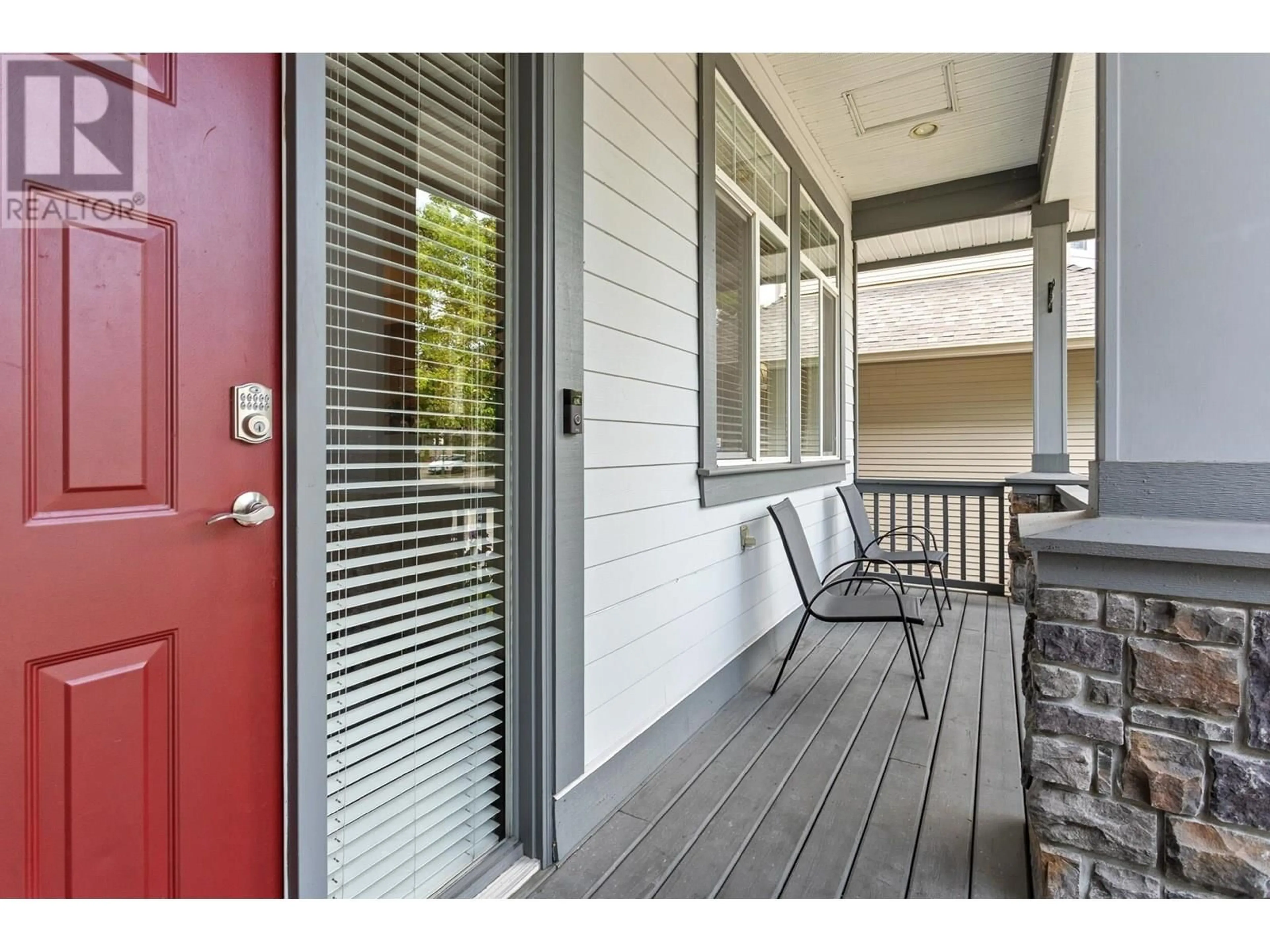 Indoor entryway for 11259 BLANEY WAY, Pitt Meadows British Columbia V3Y2V3