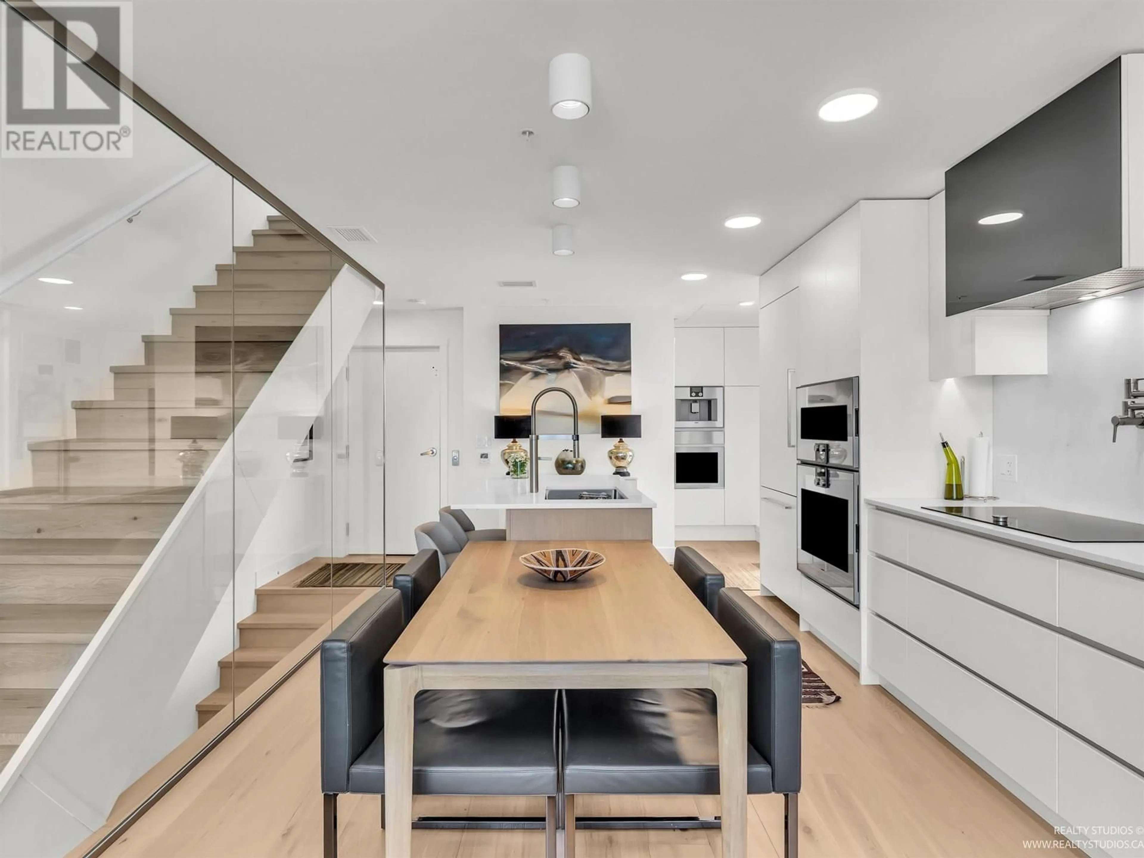 Open concept kitchen, unknown for 7 - 2366 BIRCH STREET, Vancouver British Columbia V6H0C7