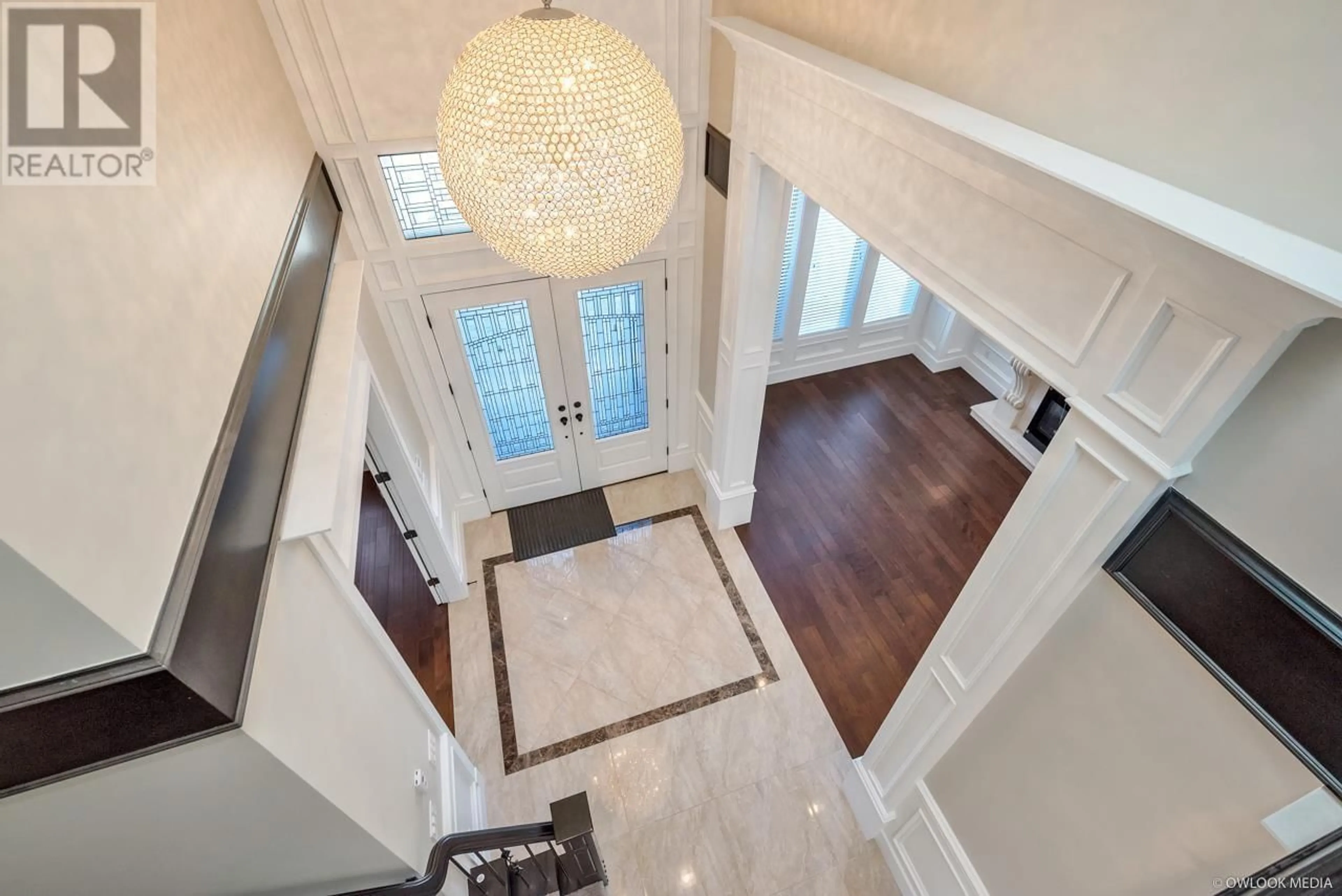 Indoor entryway for 8166 LUTON ROAD, Richmond British Columbia V6Y2H2