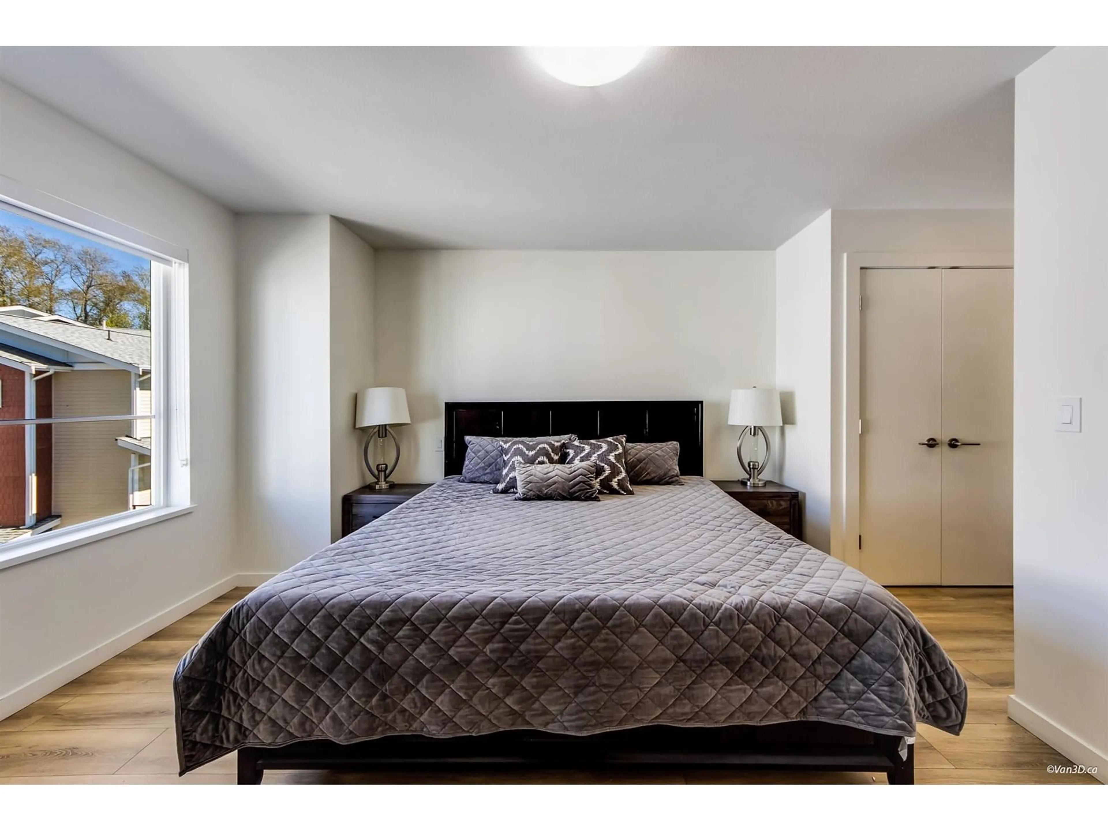 Bedroom with bed, unknown for 71 - 16561 17A, Surrey British Columbia V3Z1J3