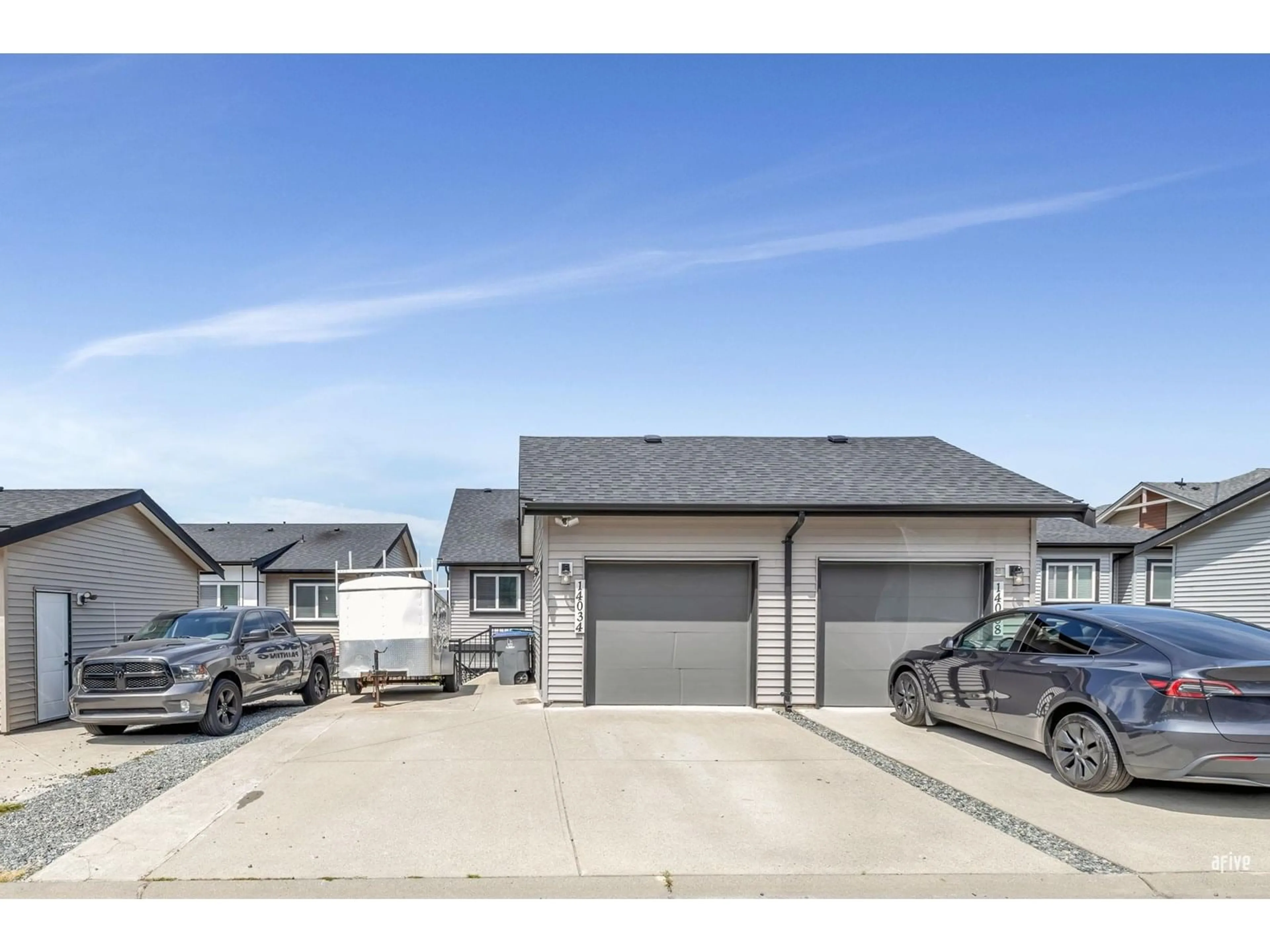 Indoor garage for 14034 60A, Surrey British Columbia V3X0J9