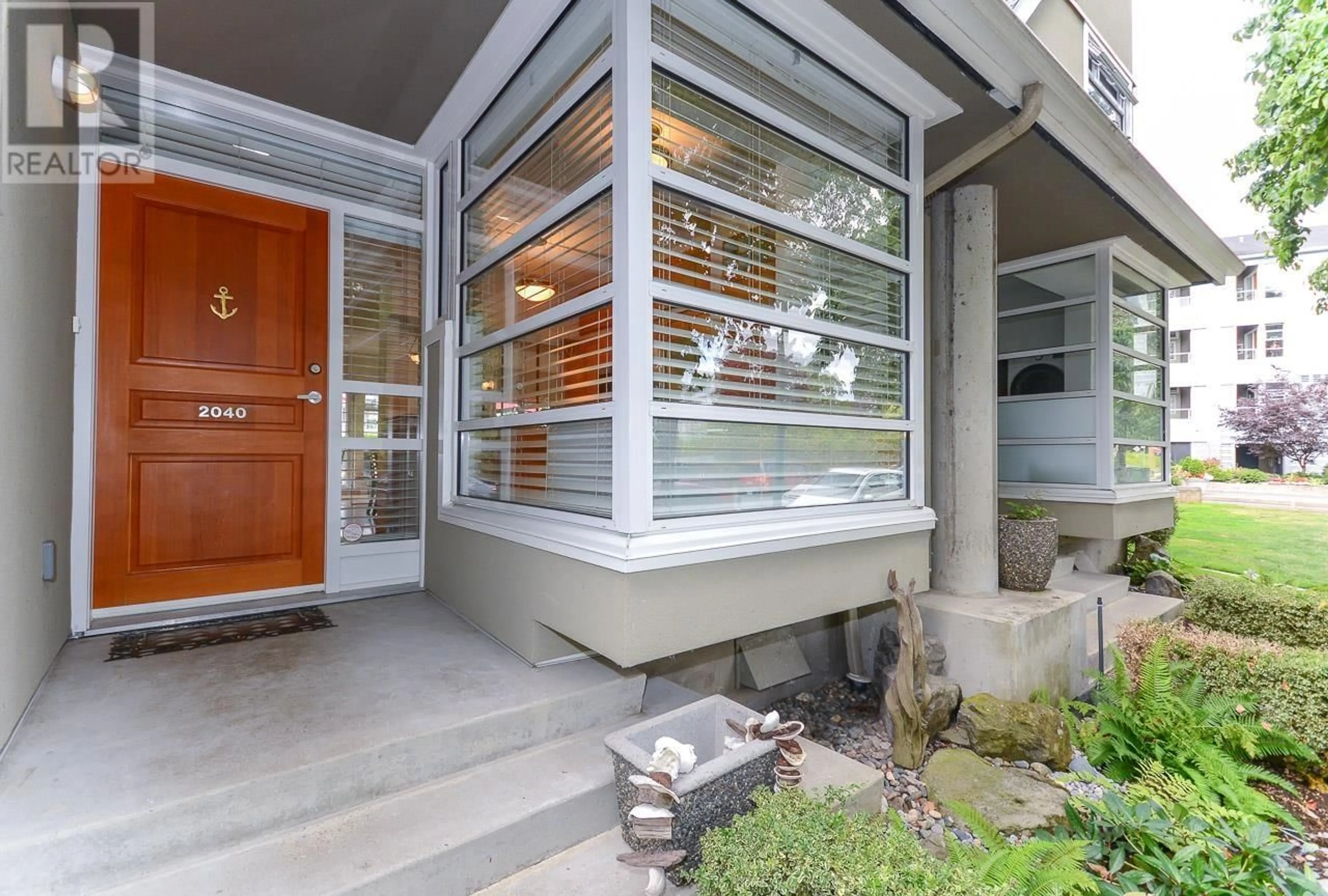 Indoor entryway for TH2 - 2040 KENT SOUTH AVENUE, Vancouver British Columbia V5P4X2