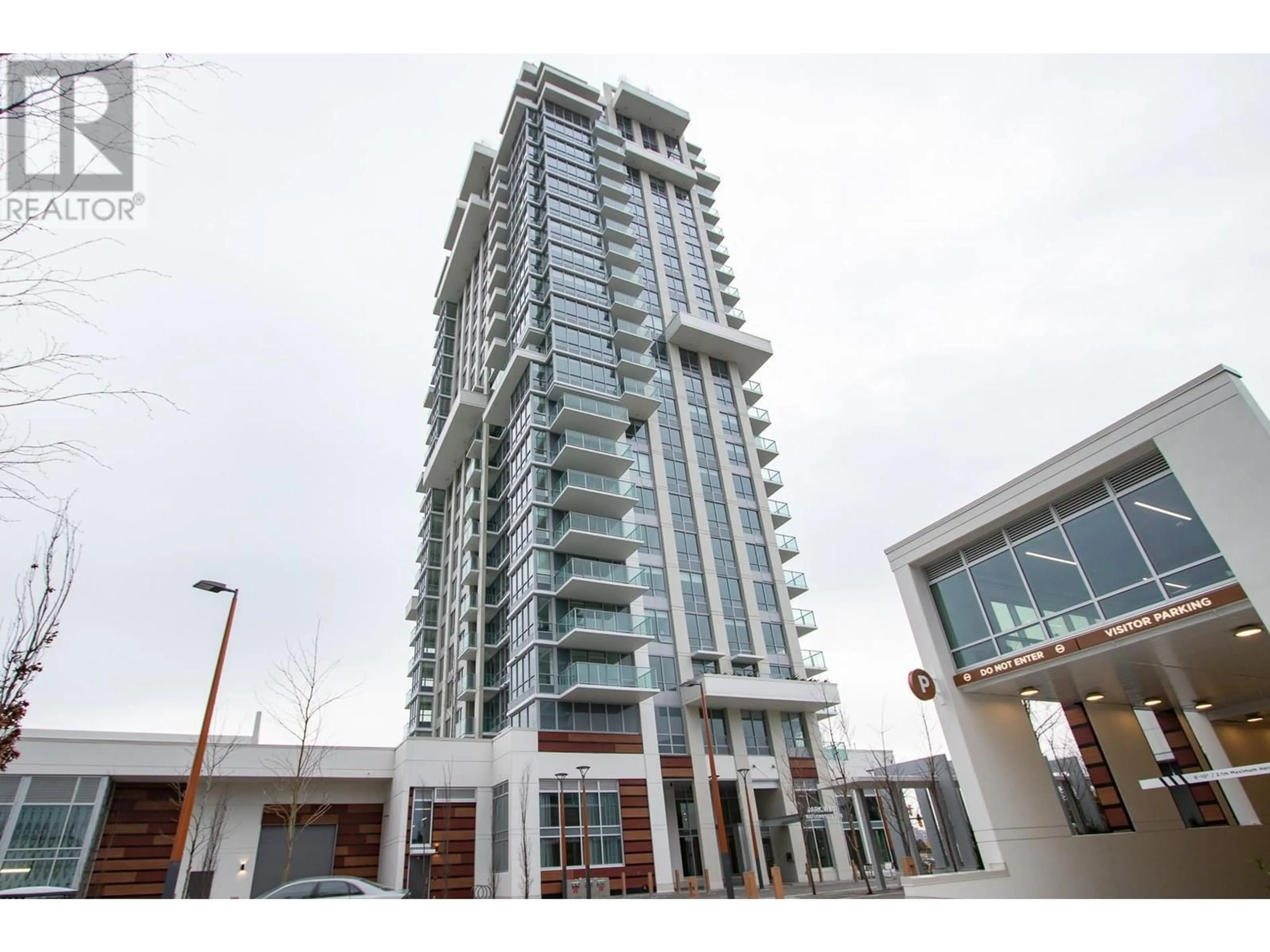 Indoor foyer for 605 - 1675 LIONS GATE LANE, North Vancouver British Columbia V7P3B4