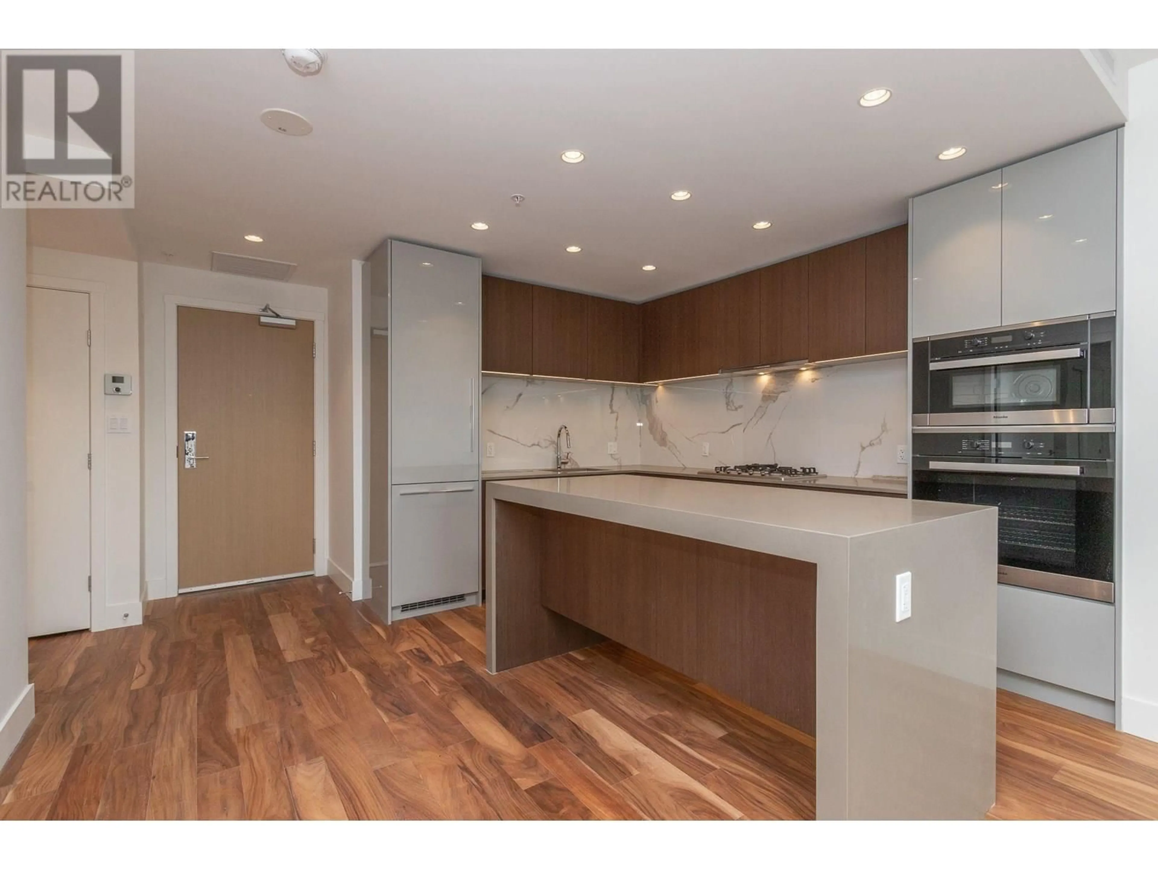 Unknown for 605 - 1675 LIONS GATE LANE, North Vancouver British Columbia V7P3B4
