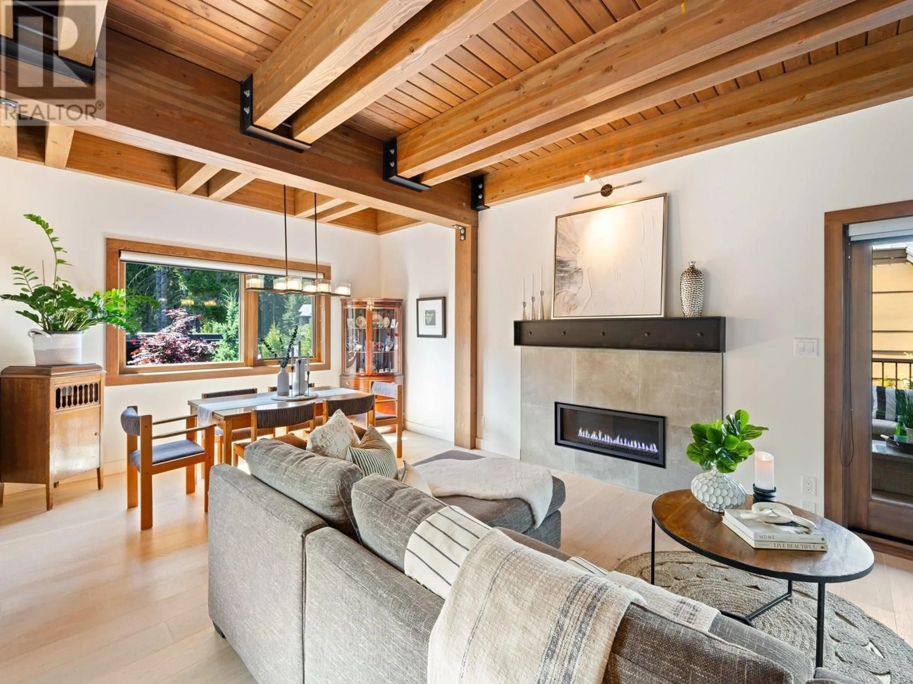 Living room with furniture, wood/laminate floor for 1209 MOUNT FEE ROAD, Whistler British Columbia V8E0A4