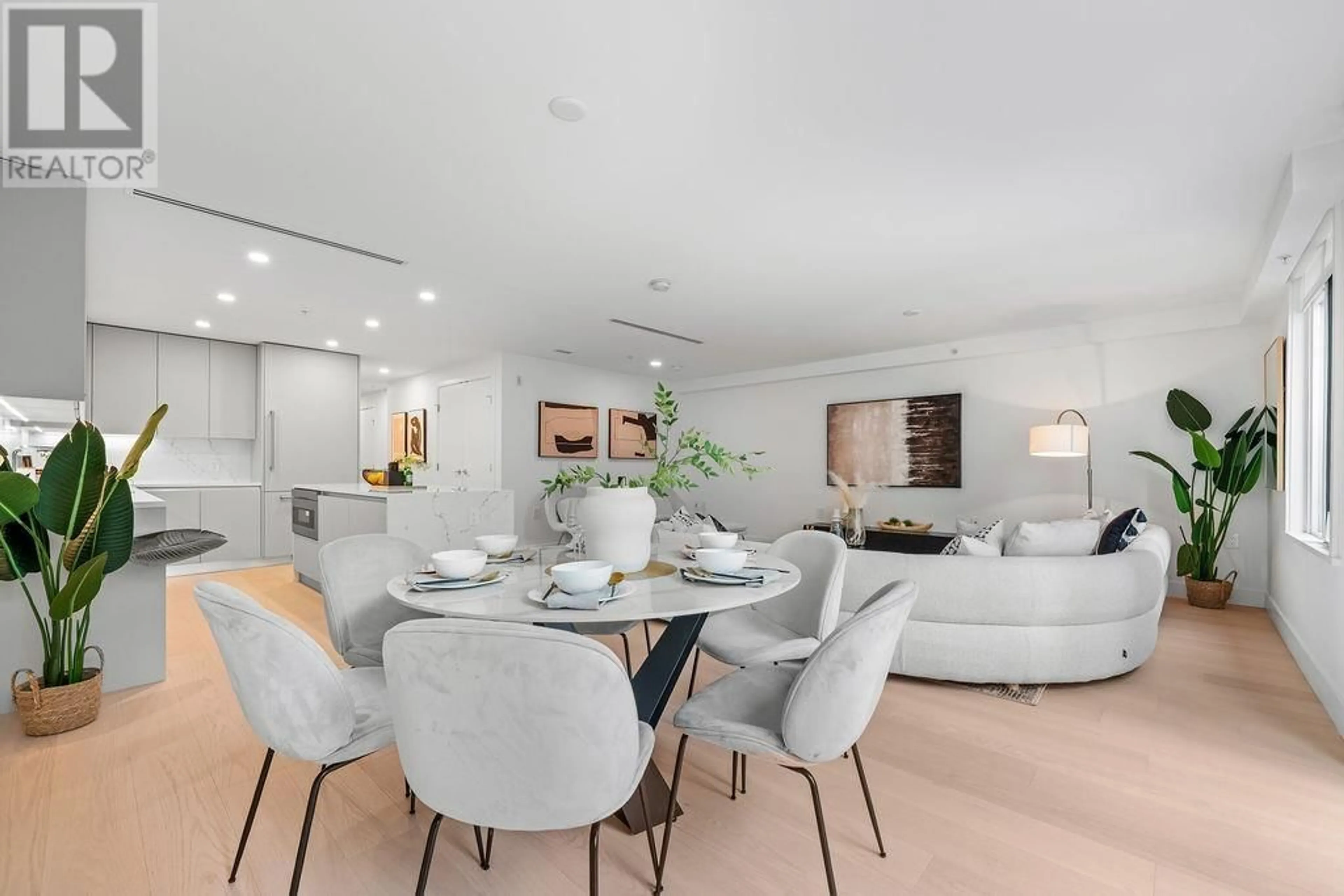 Dining room, unknown for 202 - 1331 MARINE DRIVE, West Vancouver British Columbia V7T1B6