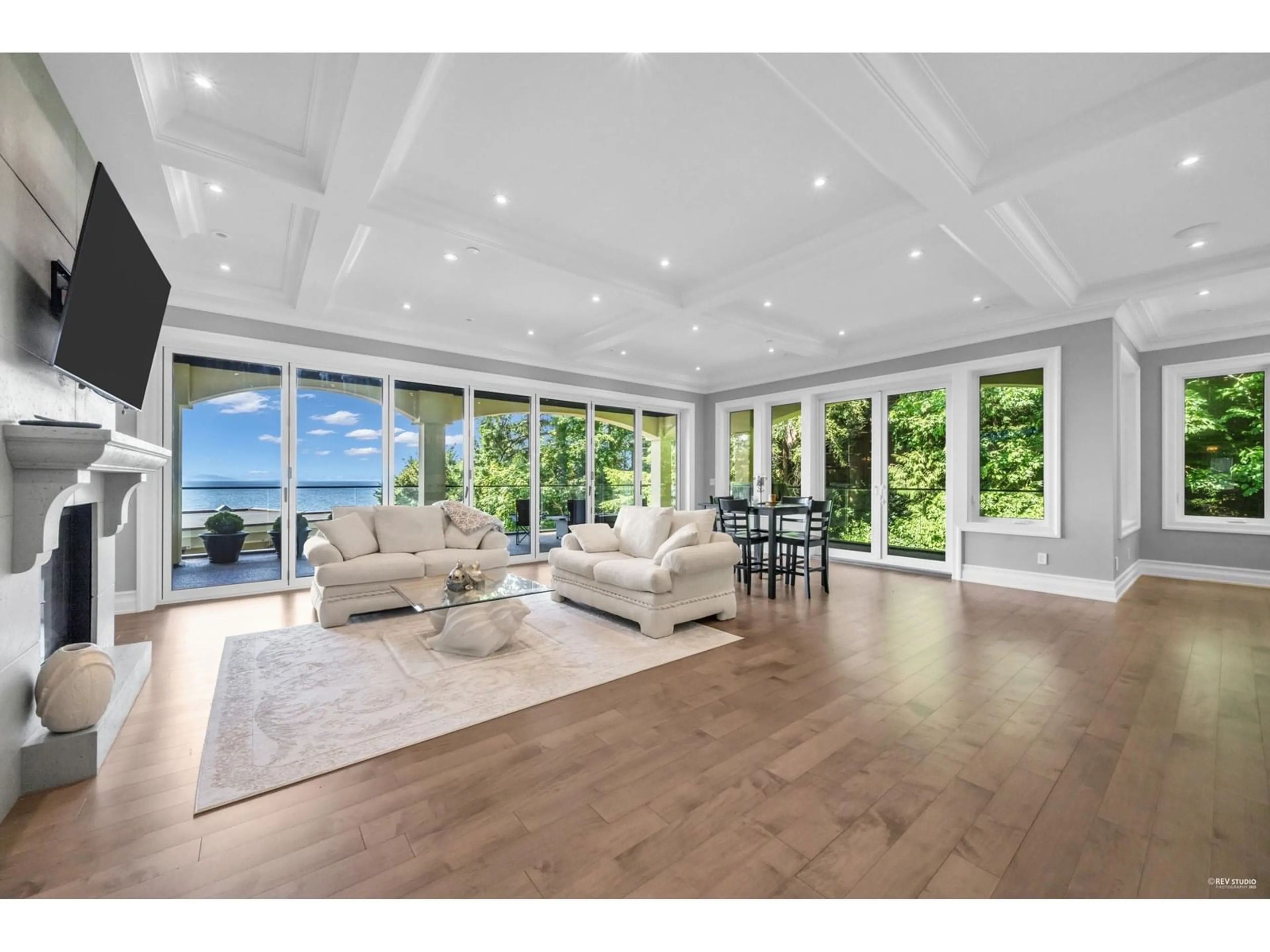 Unknown for 1349 ANDERSON, White Rock British Columbia V4B3P4
