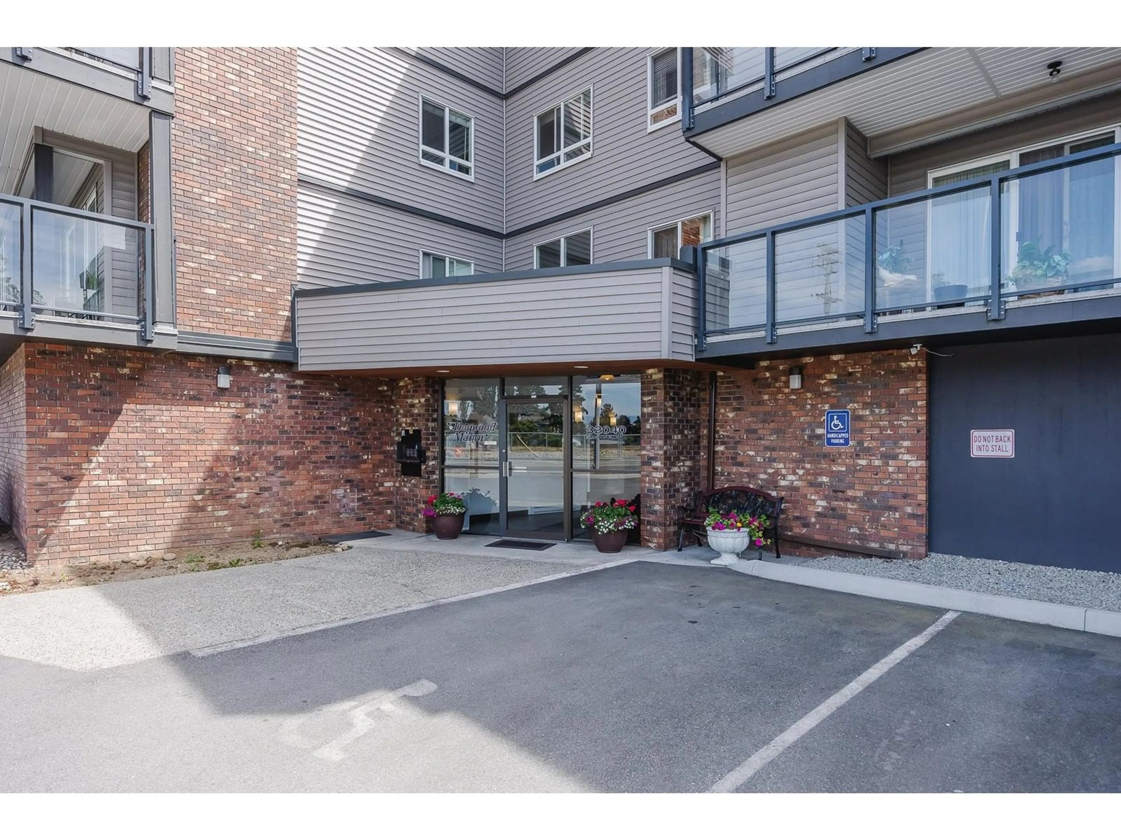 Unknown for 103 - 32040 PEARDONVILLE, Abbotsford British Columbia V2T6N8