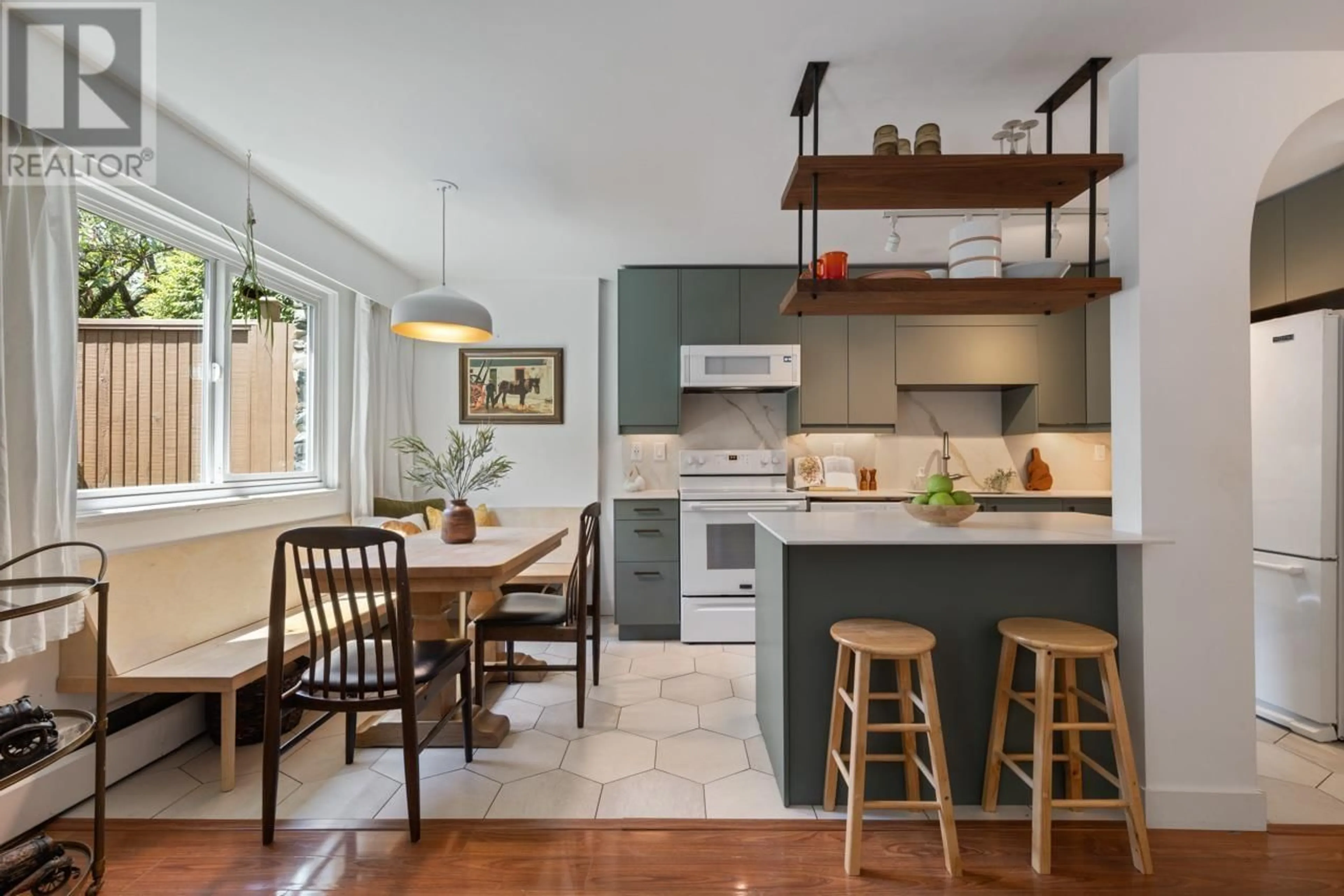 Open concept kitchen, unknown for 209 - 711 6TH AVENUE, Vancouver British Columbia V5T1L7