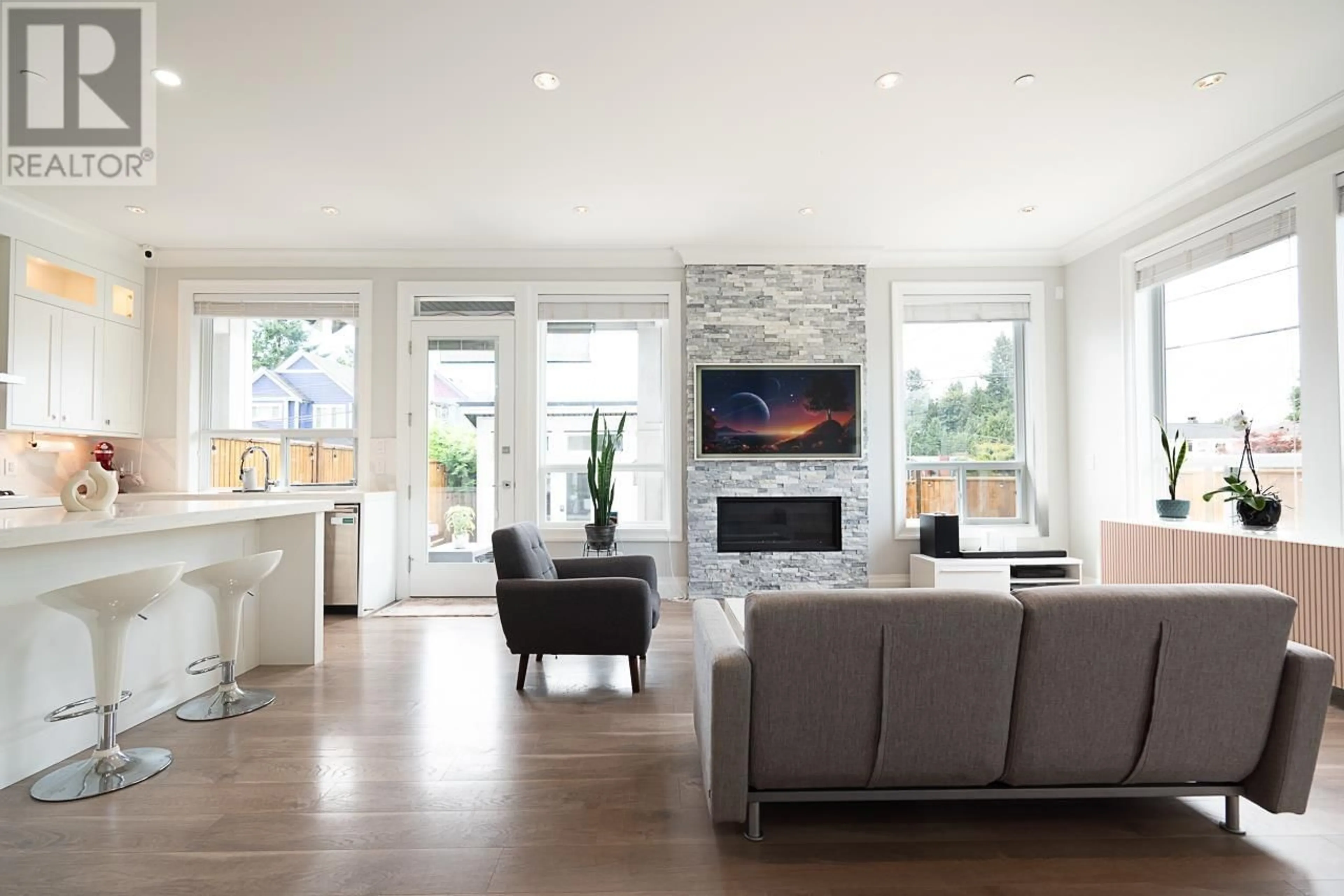 Living room with furniture, unknown for 11708 BLAKELY ROAD, Pitt Meadows British Columbia V3Y1H1