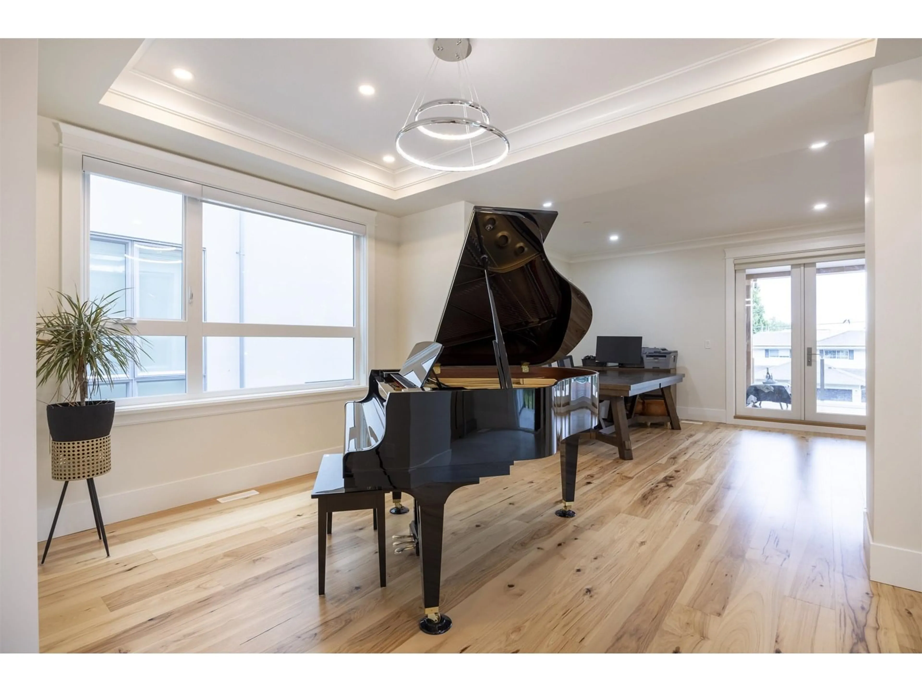 Unknown for 1245 KENT, White Rock British Columbia V4B4T6