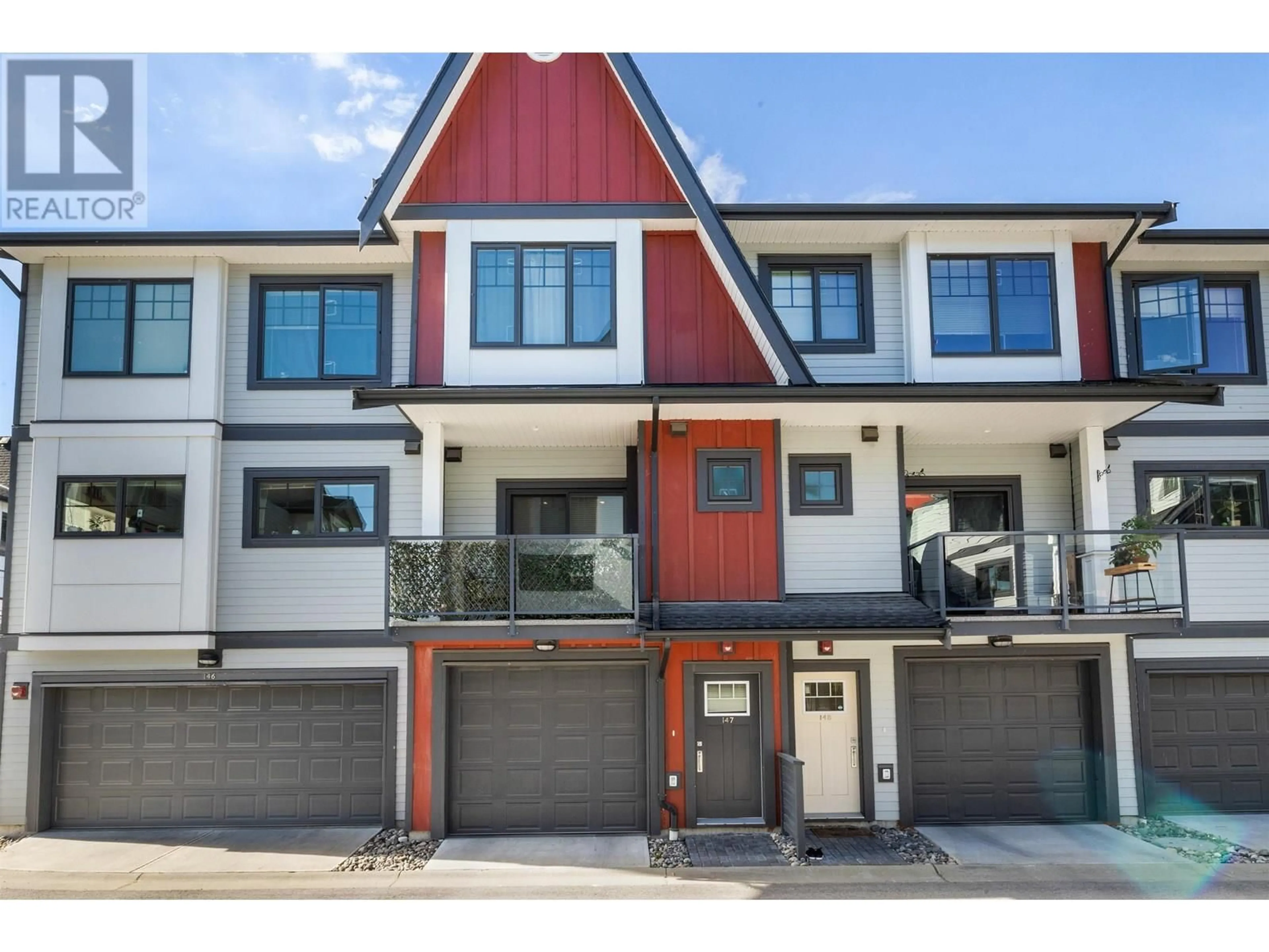 Home with brick exterior material, street for 147 - 19451 SUTTON AVENUE, Pitt Meadows British Columbia V3Y0G6