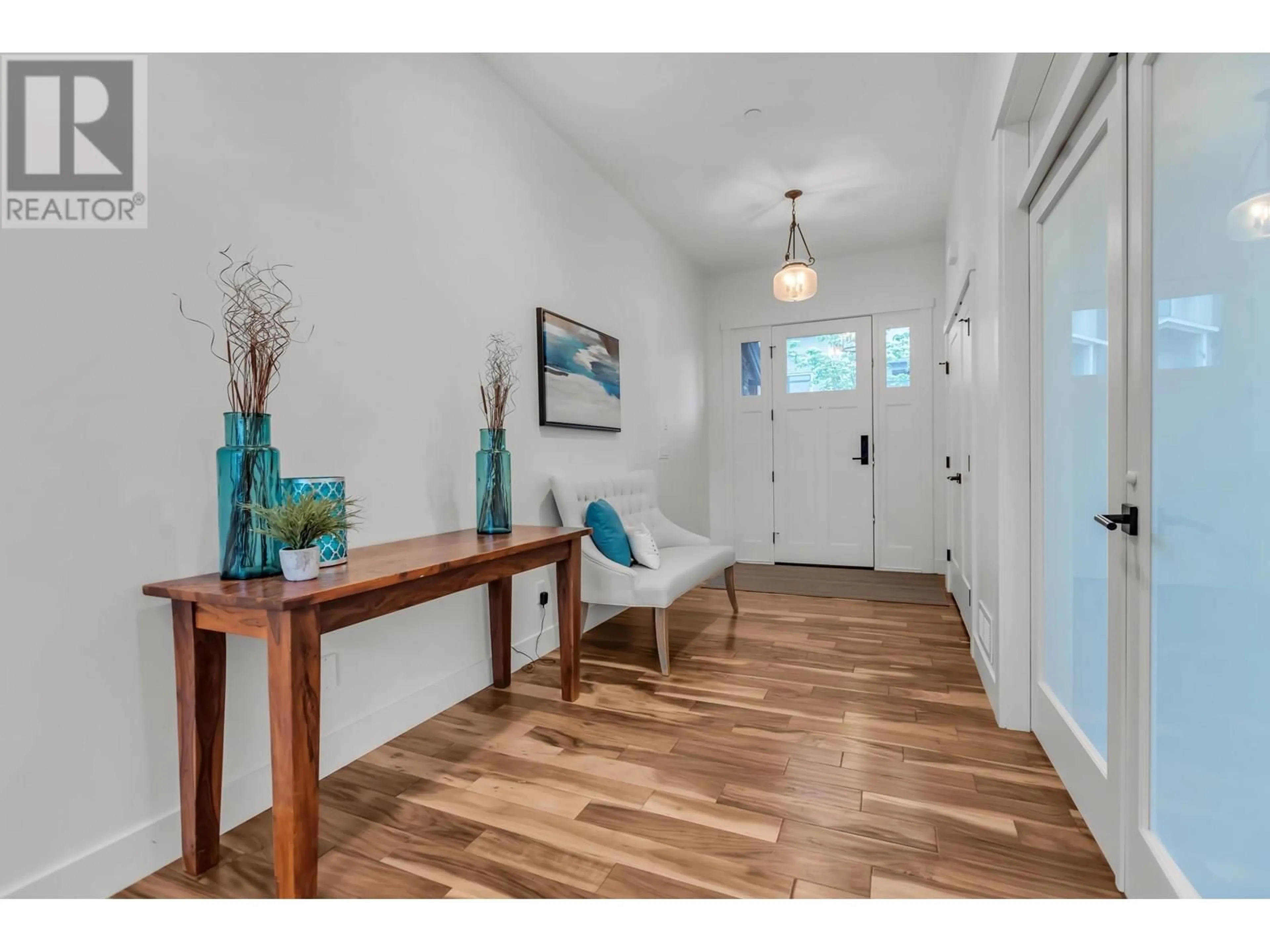 Indoor entryway for 13743 BLANEY ROAD, Maple Ridge British Columbia V4R0C2