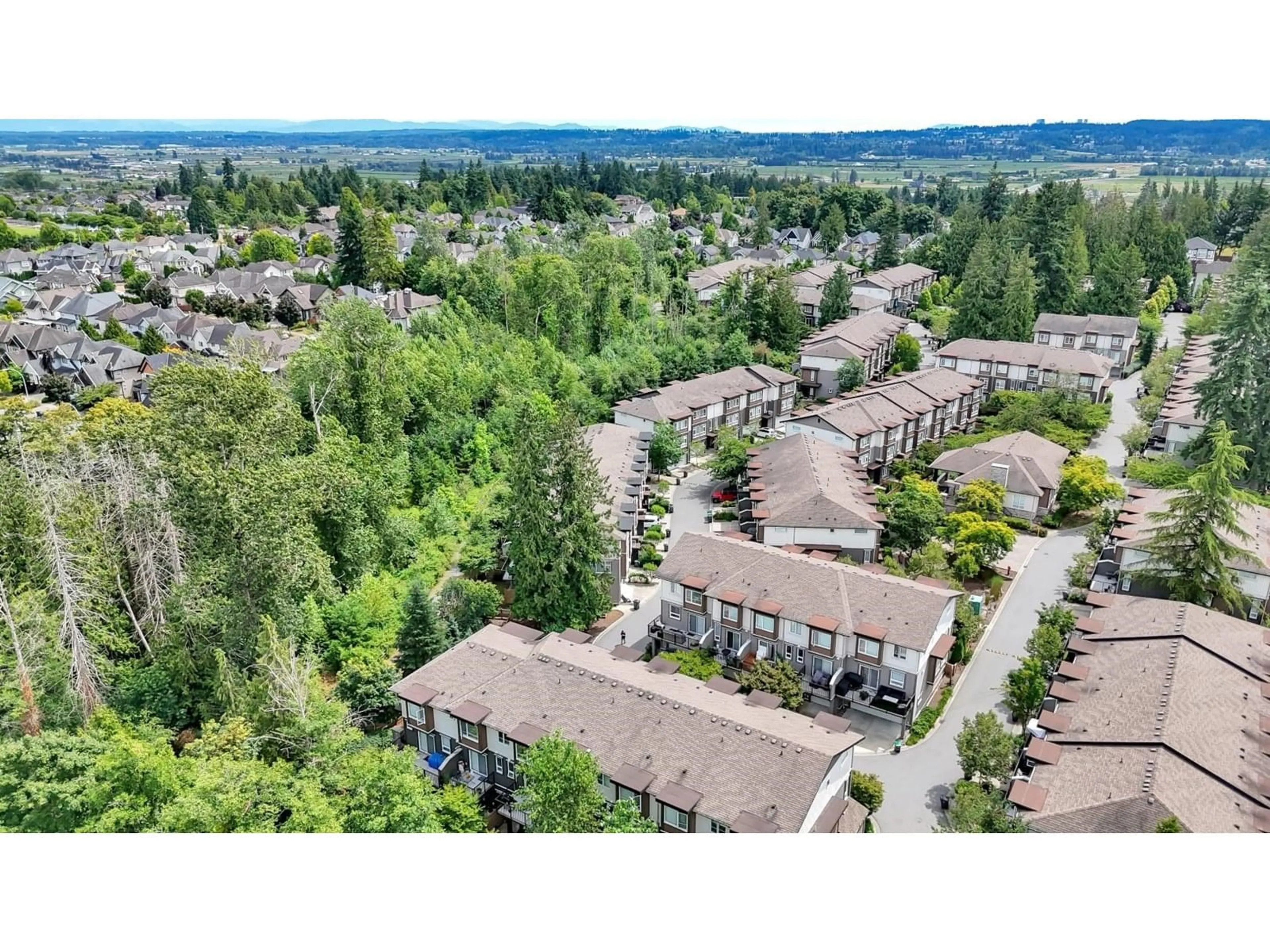 A pic from outside/outdoor area/front of a property/back of a property/a pic from drone, mountain view for 40 - 5888 144, Surrey British Columbia V3X0G8