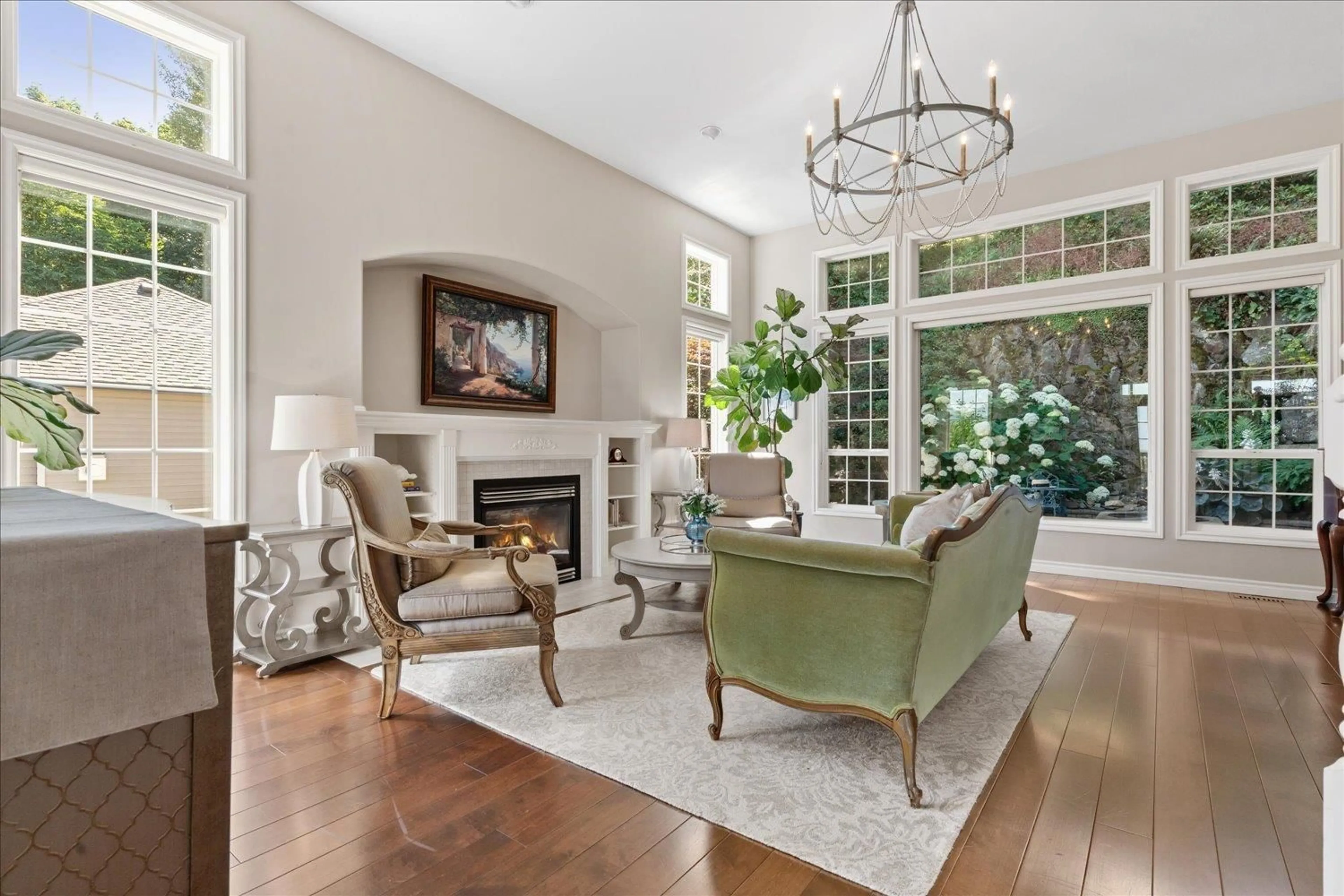Living room with furniture, unknown for 47416 CHARTWELL DRIVE, Chilliwack British Columbia V2P8B2