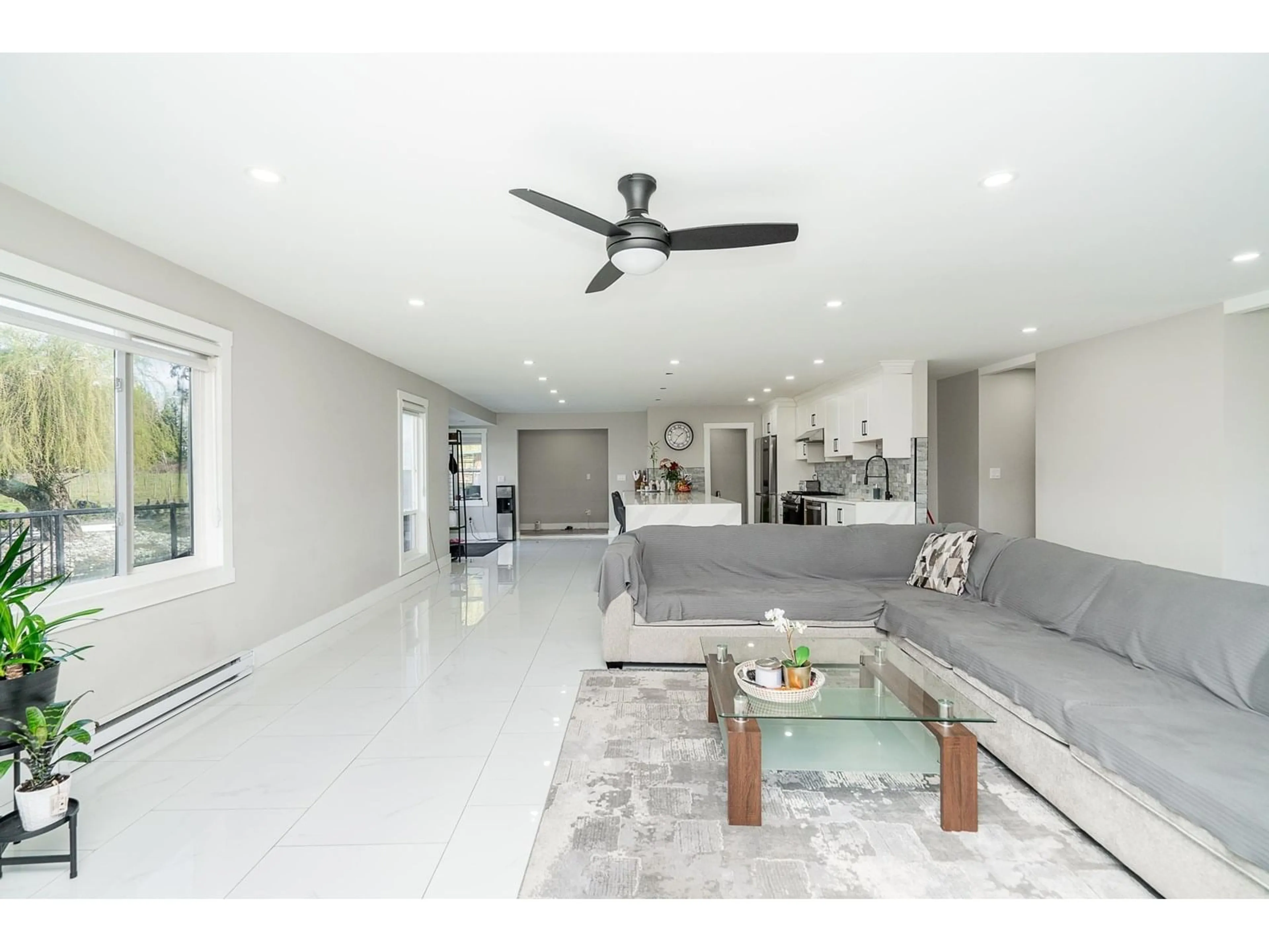 Living room with furniture, unknown for 4272 GLADWIN, Abbotsford British Columbia V4X1W6