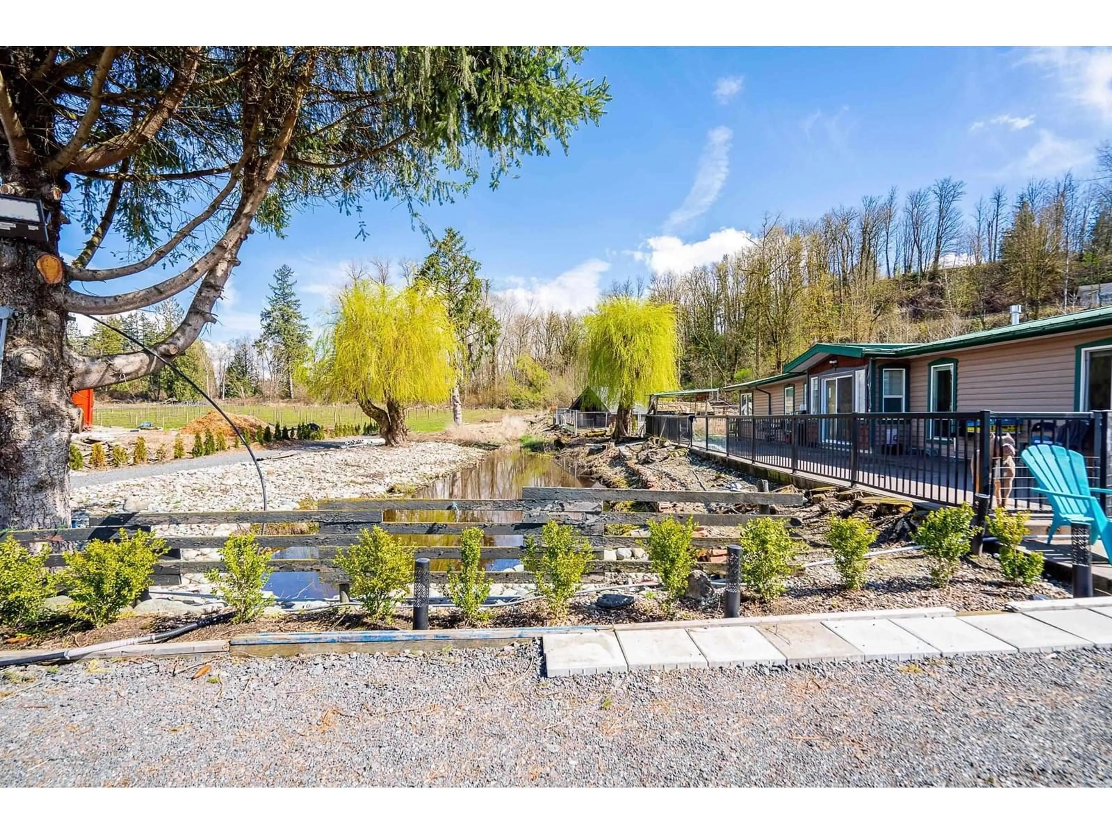 A pic from outside/outdoor area/front of a property/back of a property/a pic from drone, water/lake/river/ocean view for 4272 GLADWIN, Abbotsford British Columbia V4X1W6