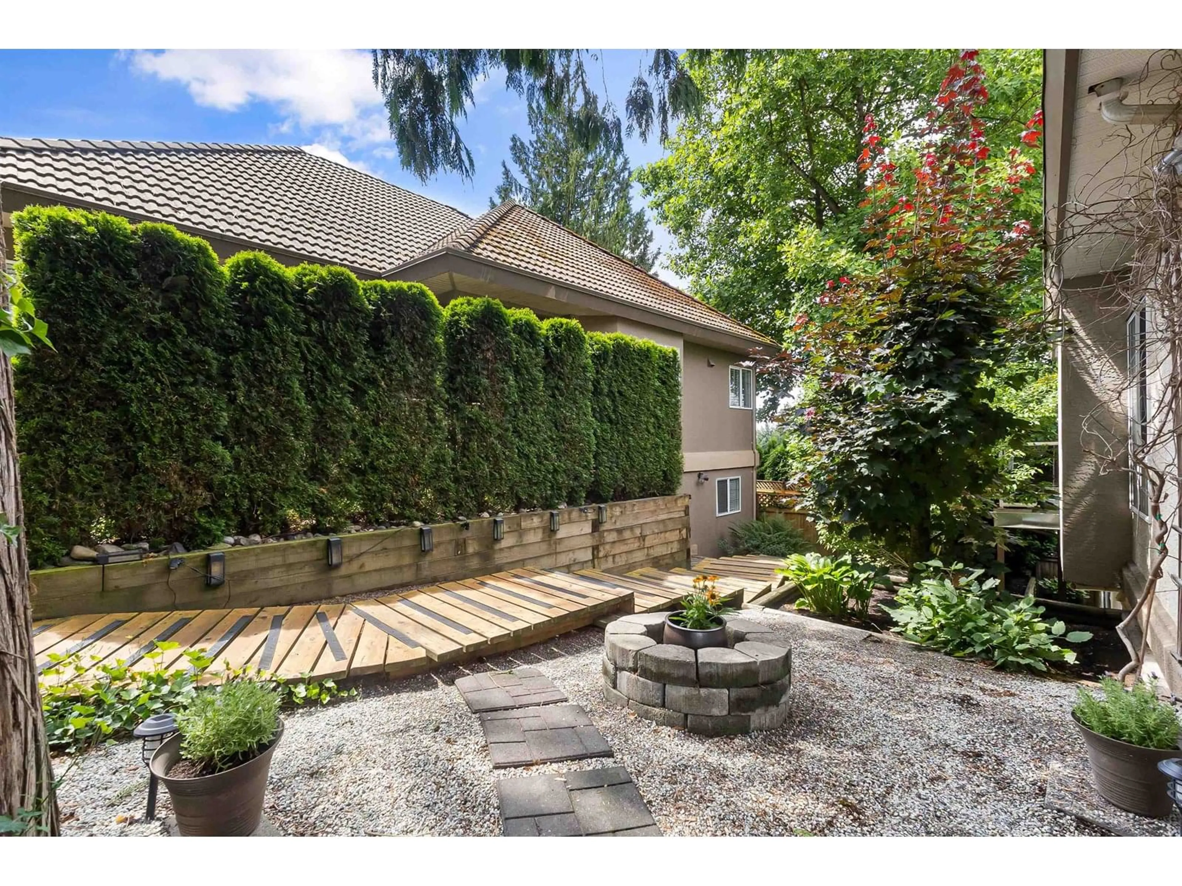 Patio, street for 4125 BELANGER, Abbotsford British Columbia V3G1K3
