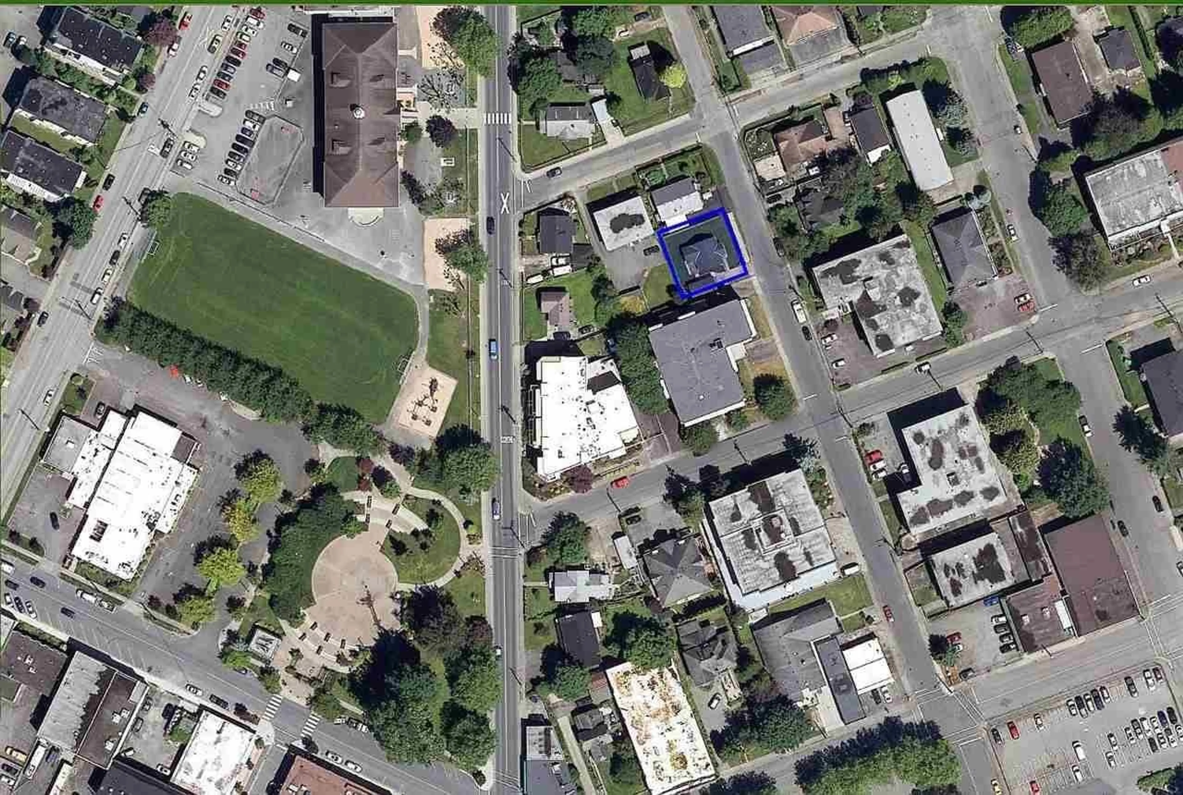 A pic from outside/outdoor area/front of a property/back of a property/a pic from drone, street for 9445 NOWELL STREET, Chilliwack British Columbia V2P4X8
