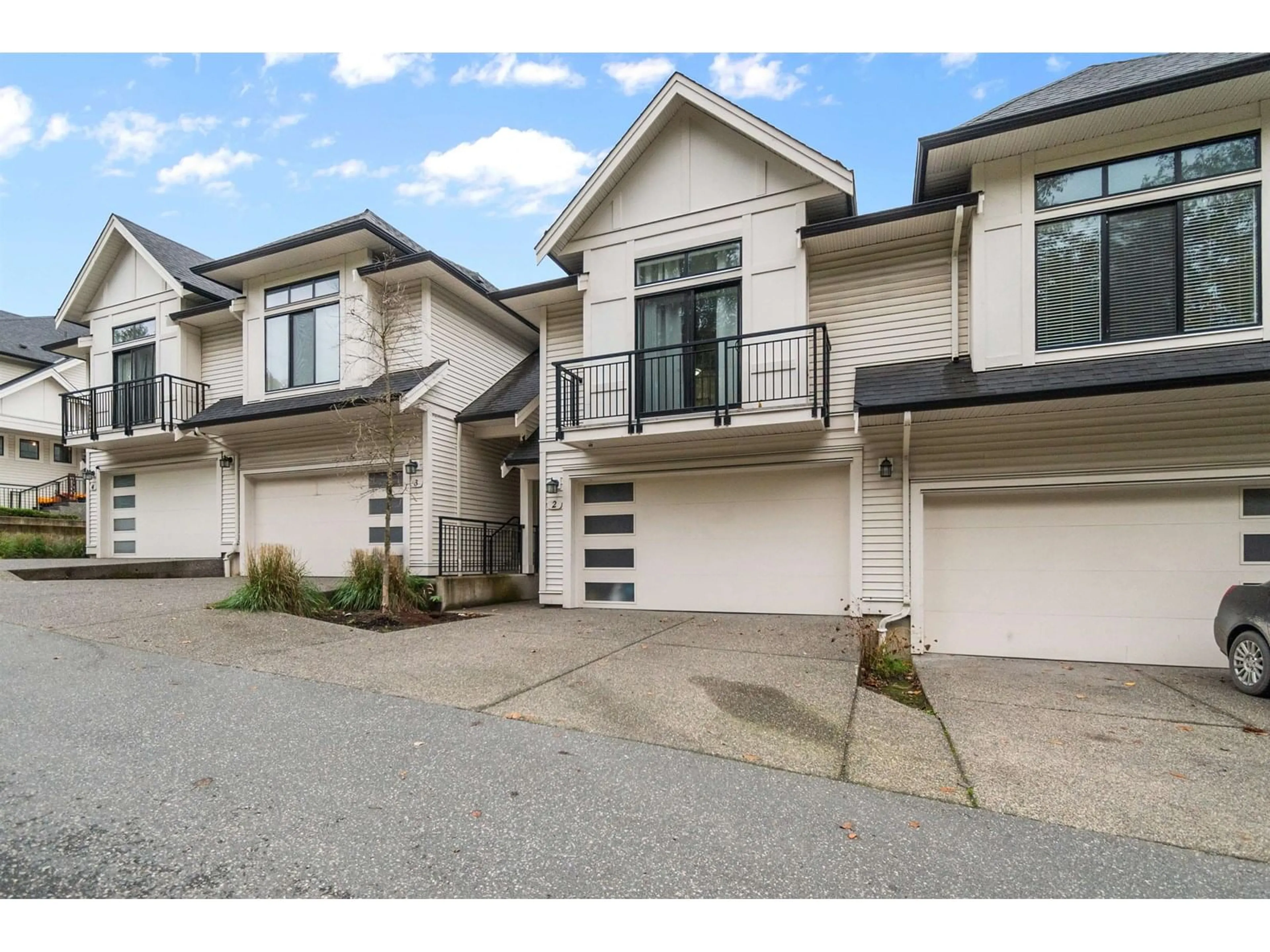 A pic from outside/outdoor area/front of a property/back of a property/a pic from drone, street for 2 - 5797 PROMONTORY ROAD, Chilliwack British Columbia V2R0Z2