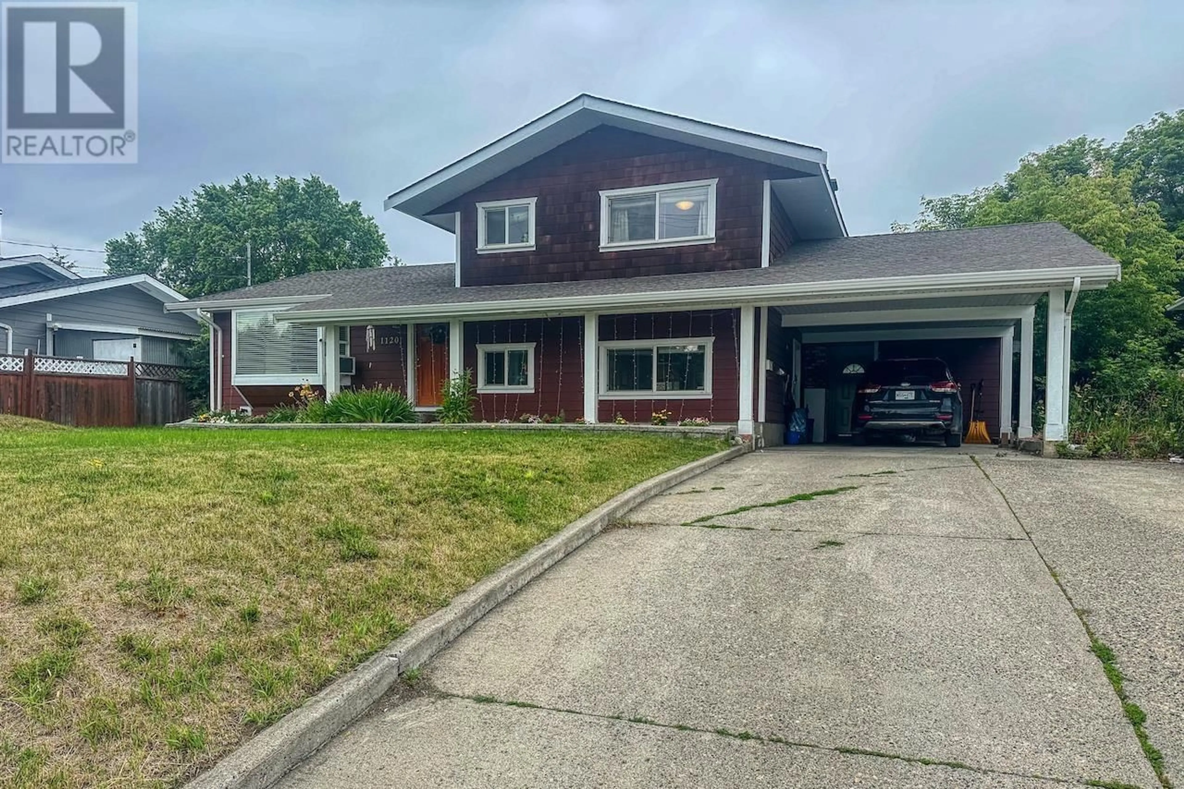 Home with vinyl exterior material, street for 1120 WESTERN AVENUE, Williams Lake British Columbia V2G2J7