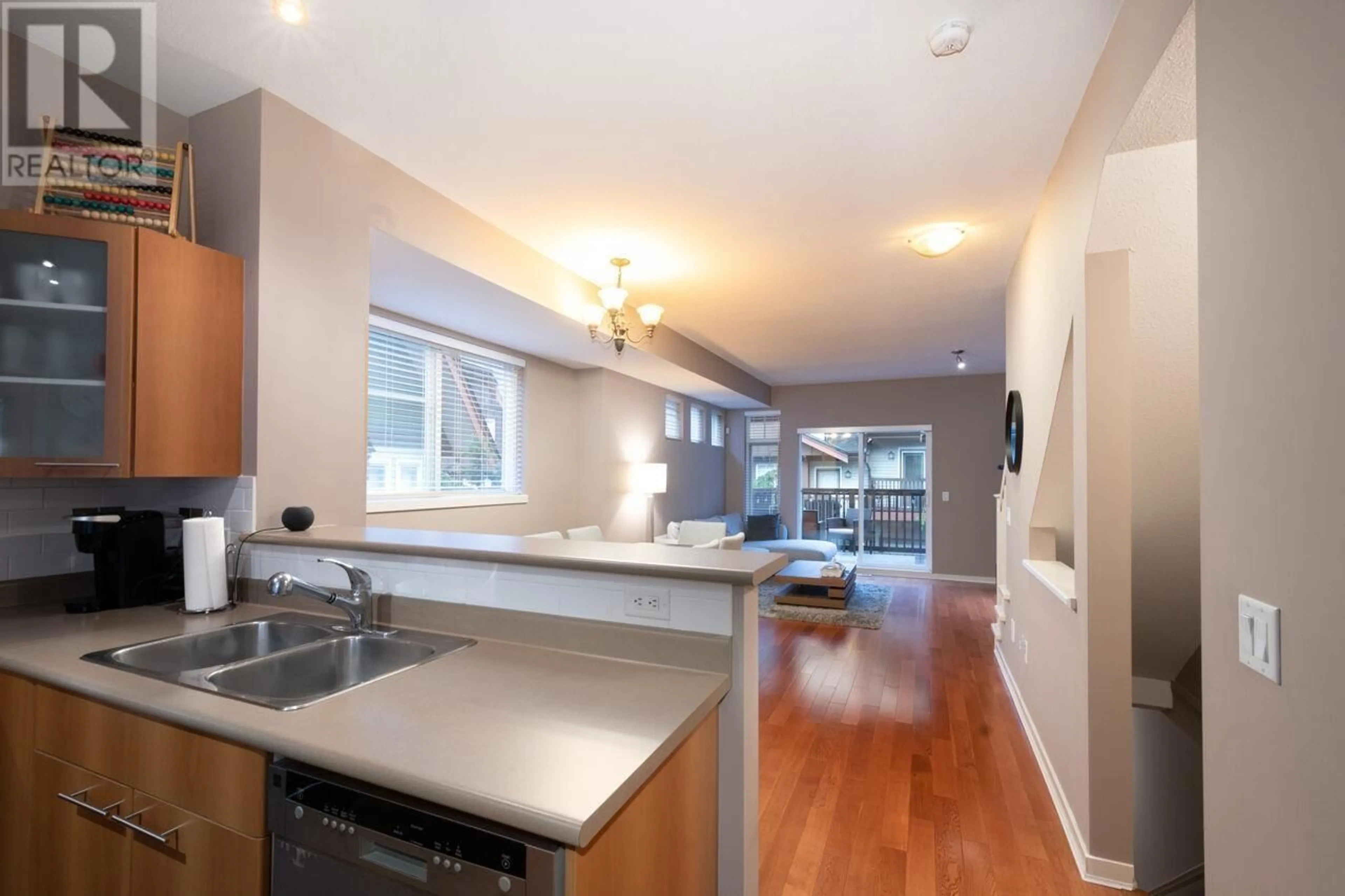 Open concept kitchen, unknown for 52 - 2000 PANORAMA DRIVE, Port Moody British Columbia V3H5J5