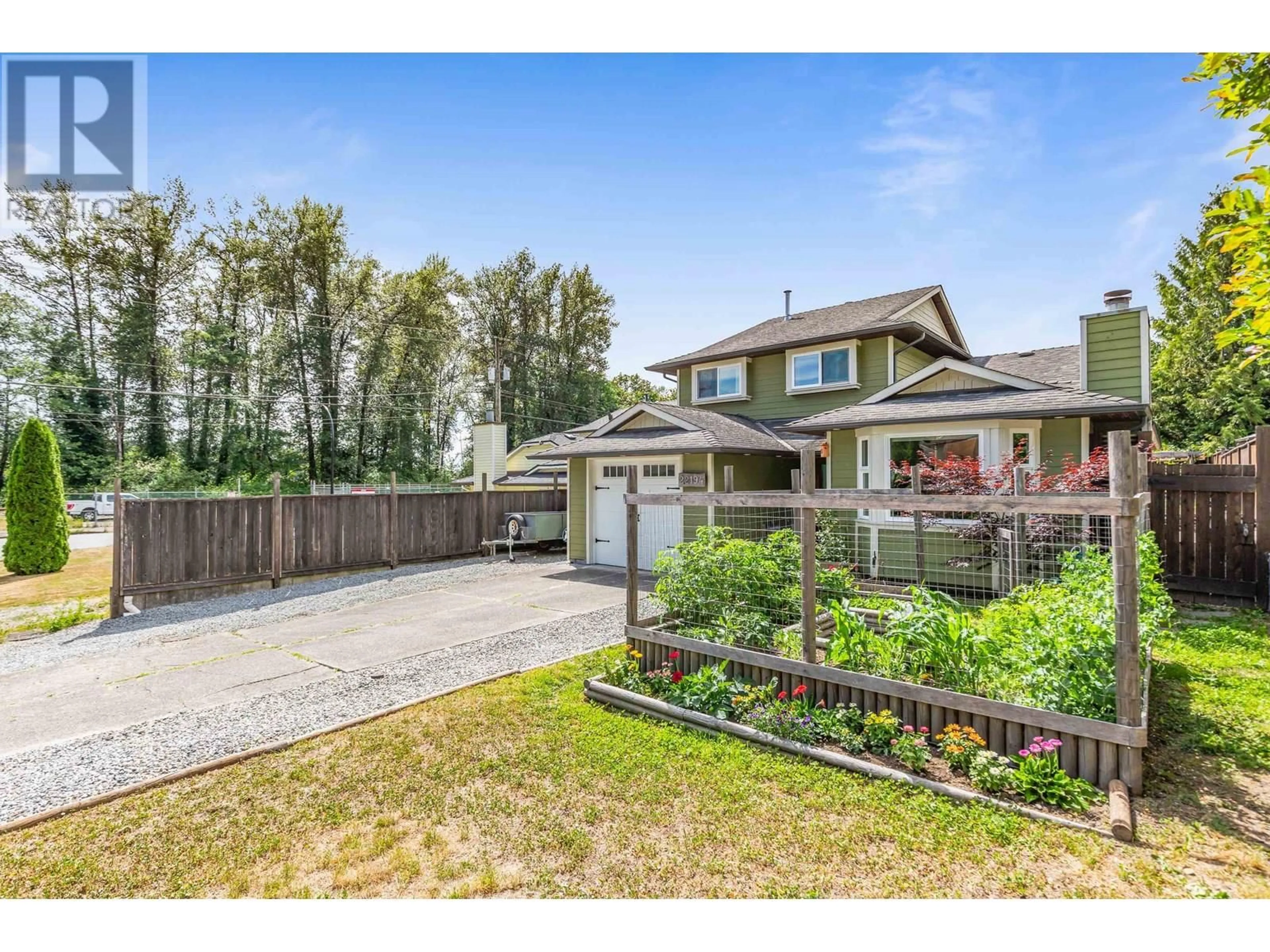 A pic from outside/outdoor area/front of a property/back of a property/a pic from drone, street for 22194 RIVER BEND, Maple Ridge British Columbia V2X9C1