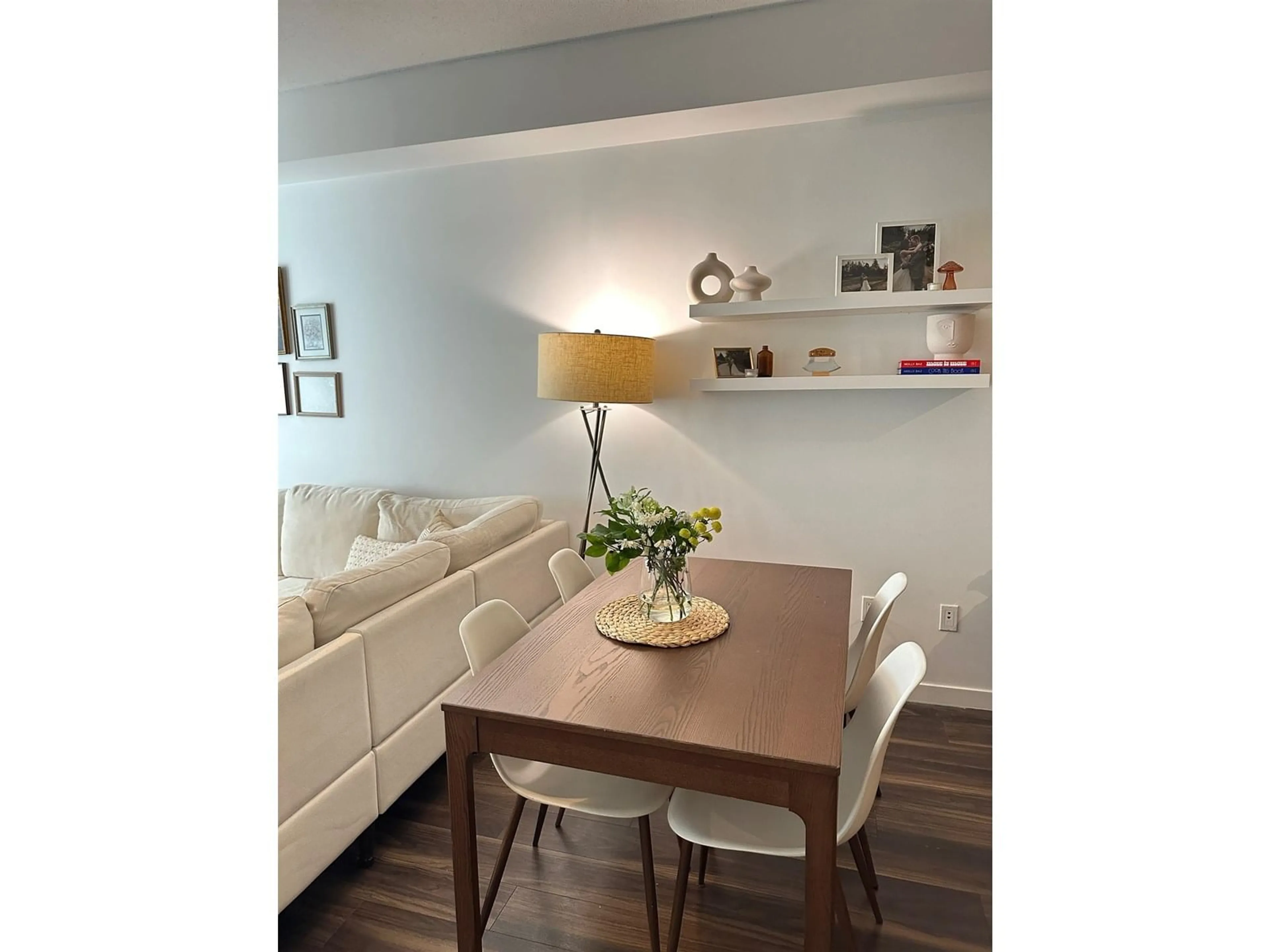A pic of a room for 104 - 33338 BOURQUIN EAST, Abbotsford British Columbia V2S1Y1