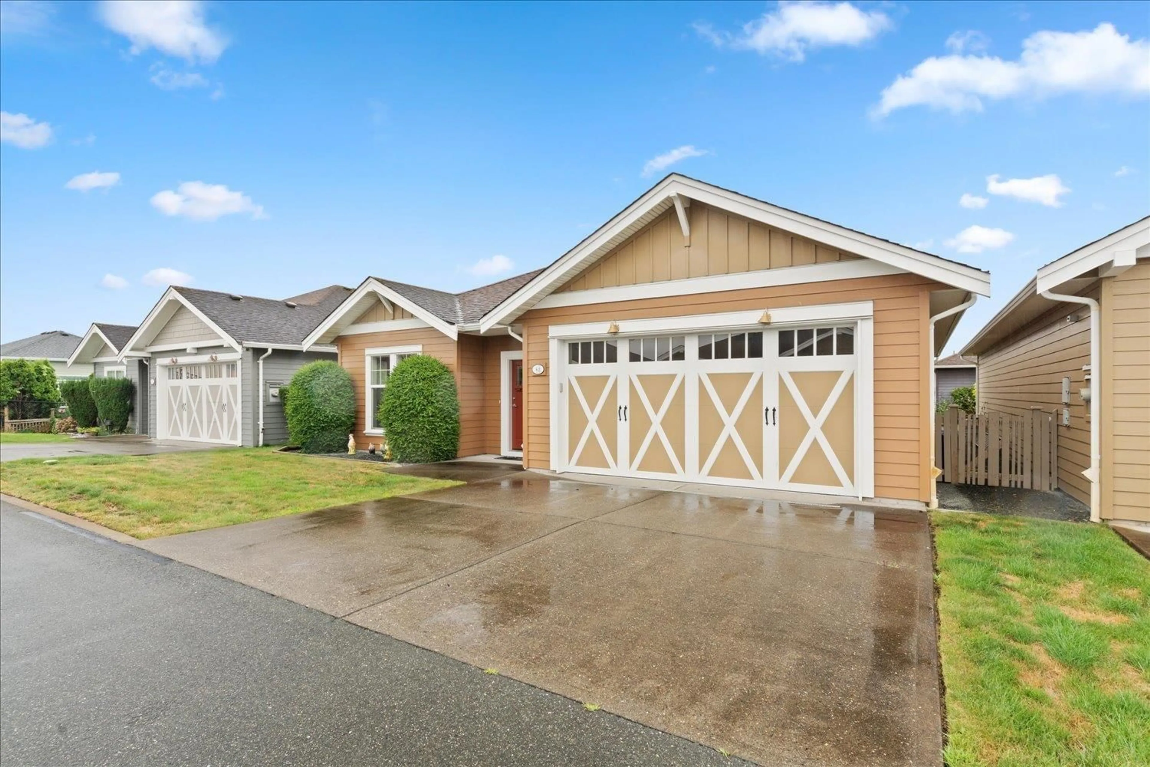 Home with vinyl exterior material, street for 62 - 7600 CHILLIWACK RIVER ROAD, Chilliwack British Columbia V2R3Z6
