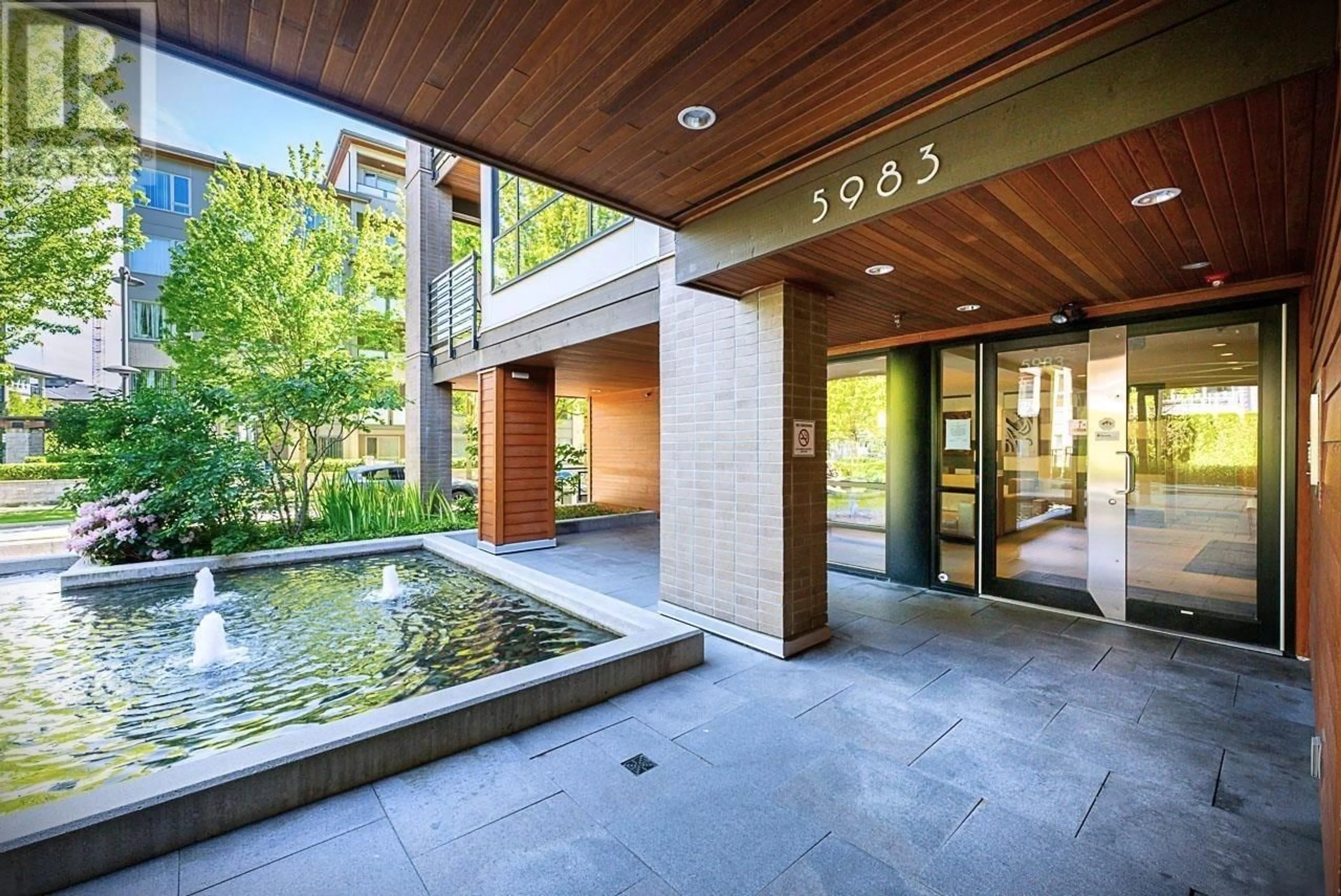 Indoor foyer for 513 - 5983 GRAY AVENUE, Vancouver British Columbia V6S0G8