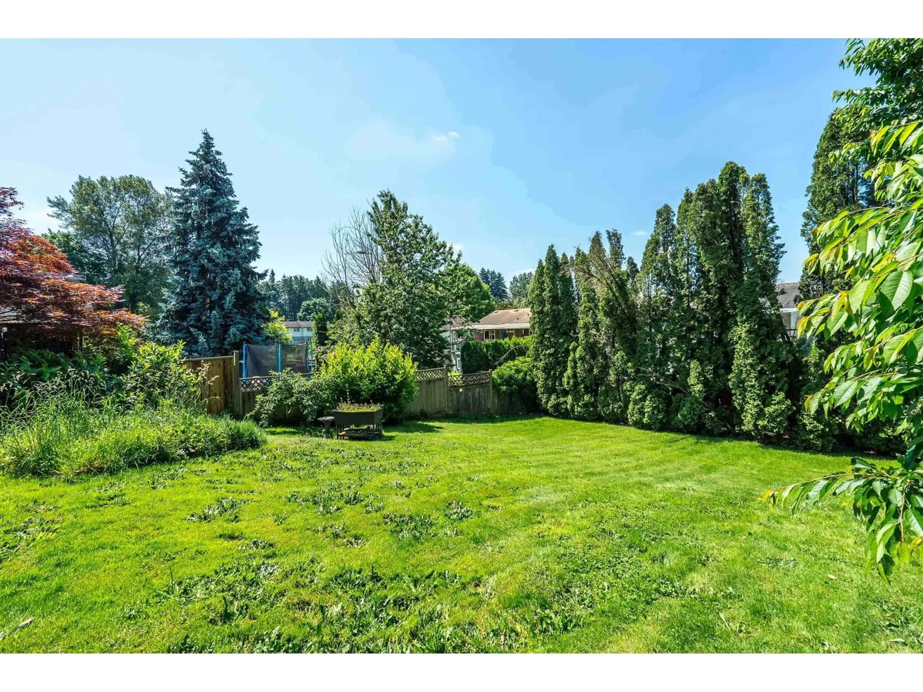 A pic from outside/outdoor area/front of a property/back of a property/a pic from drone, unknown for 1831 MCKENZIE, Abbotsford British Columbia V2S3Z2