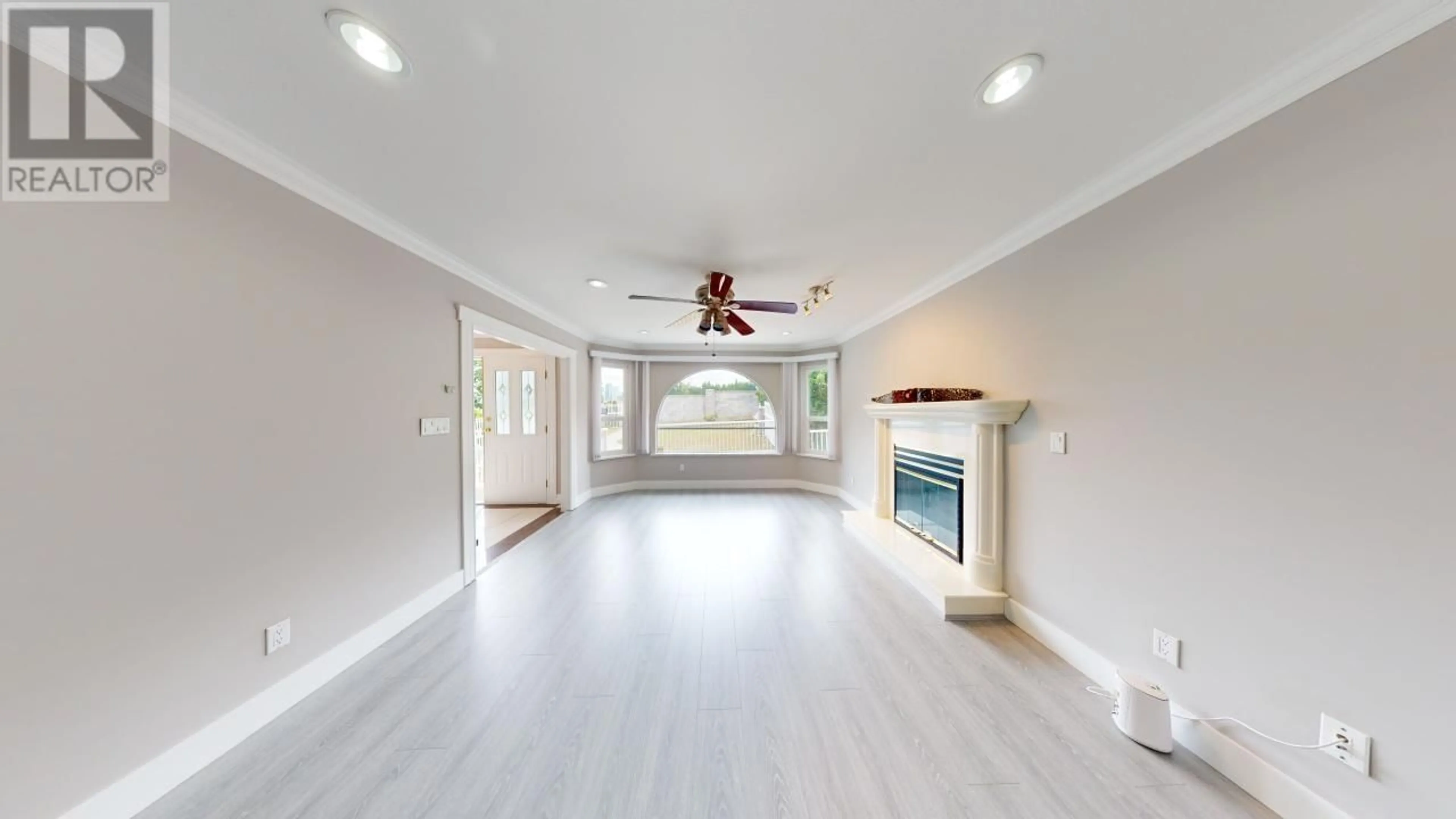 A pic of a room for 7563 CARIBOO ROAD, Burnaby British Columbia V3N4X2