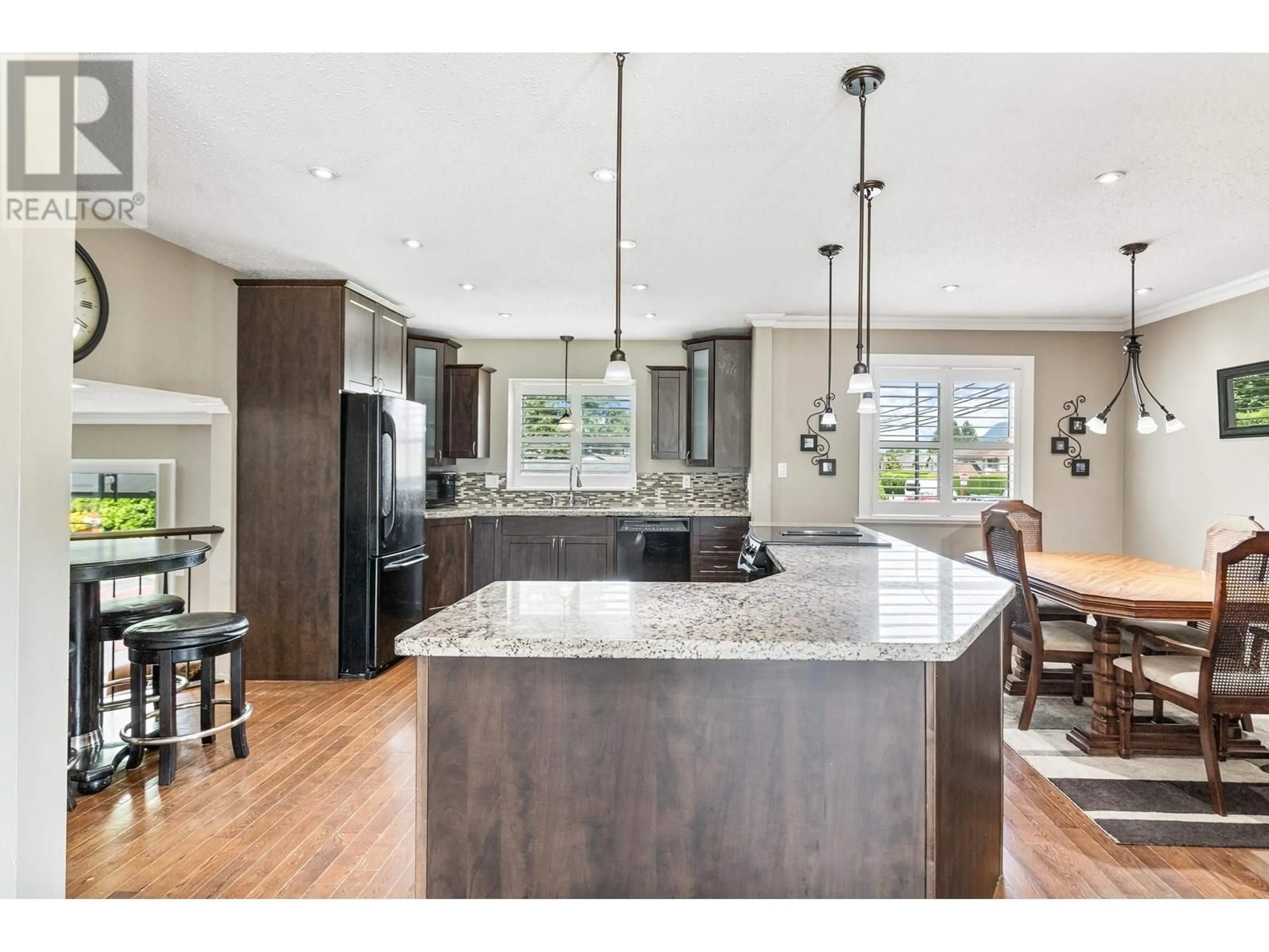Open concept kitchen, unknown for 20307 TELEP AVENUE, Maple Ridge British Columbia V2X3Z2