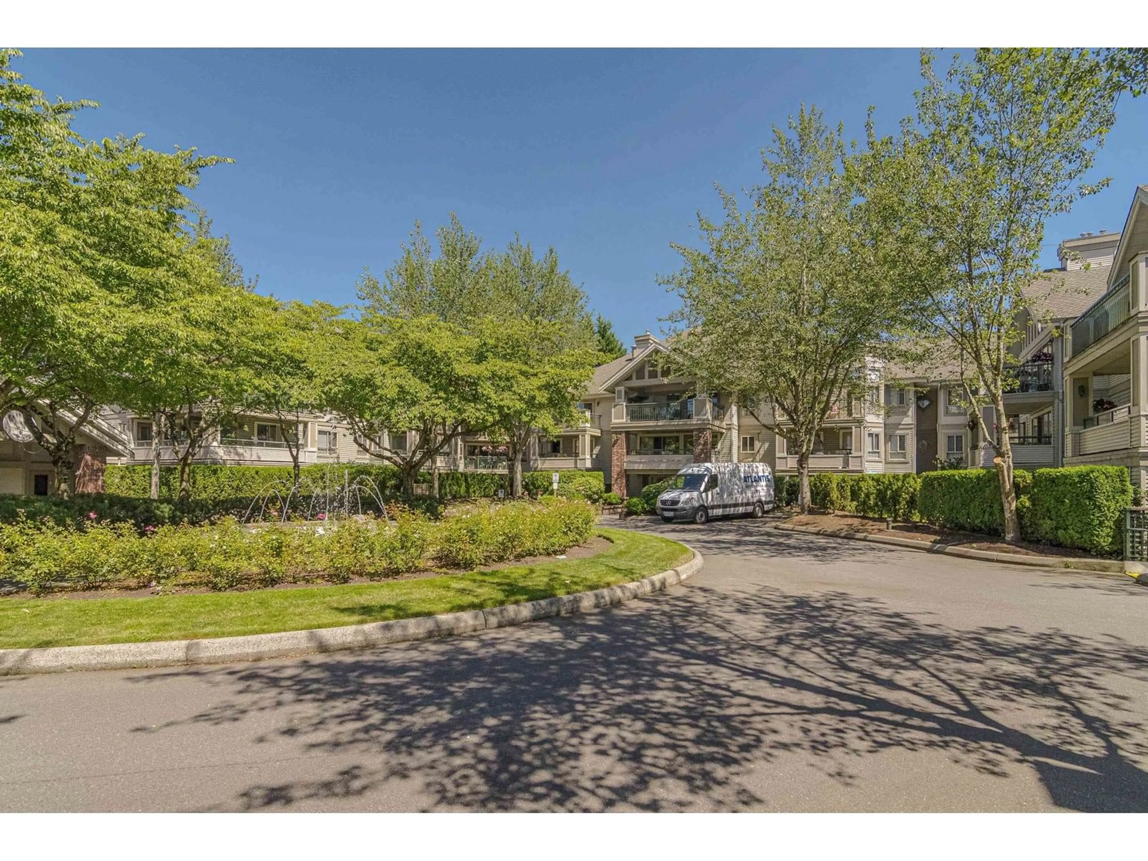A pic from outside/outdoor area/front of a property/back of a property/a pic from drone, unknown for 106 - 22025 48, Langley British Columbia V3A8L2