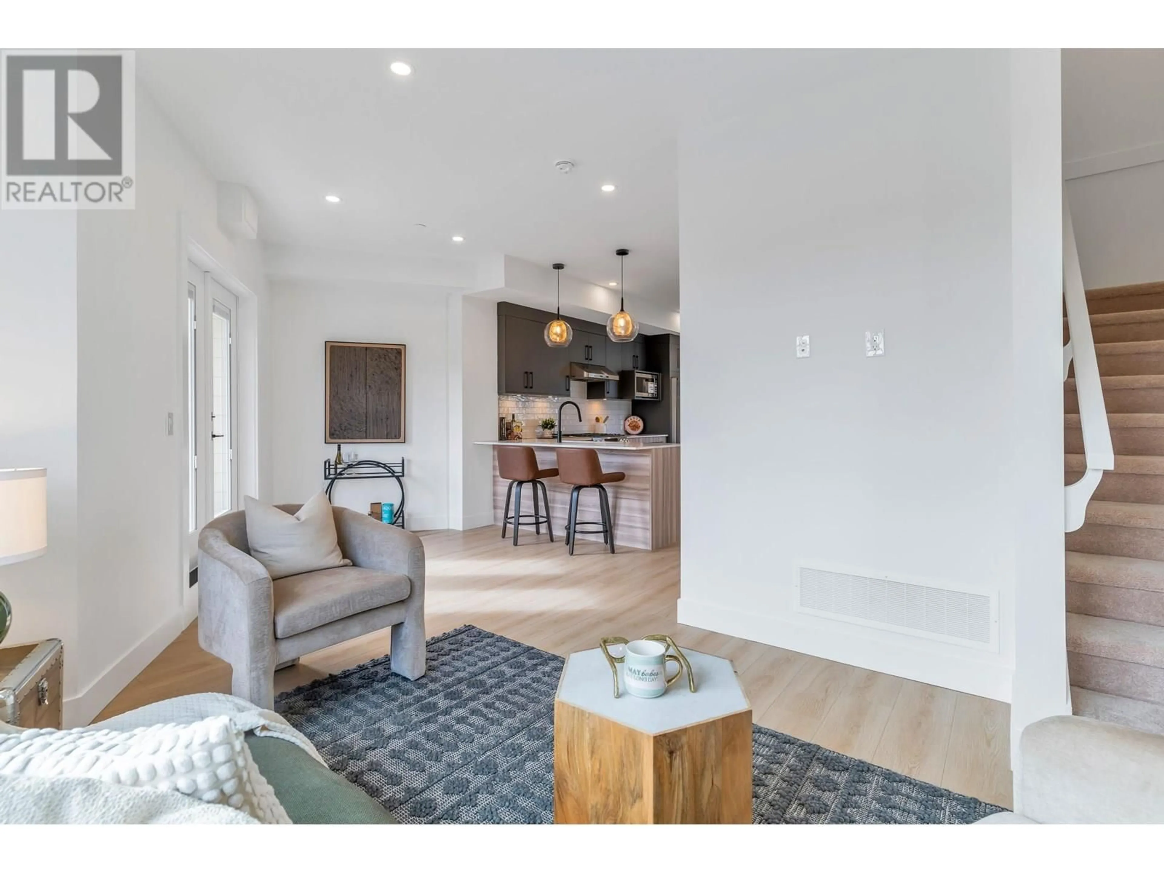 Open concept kitchen, unknown for 1 - 4829 48 AVENUE, Ladner British Columbia V4K1V2
