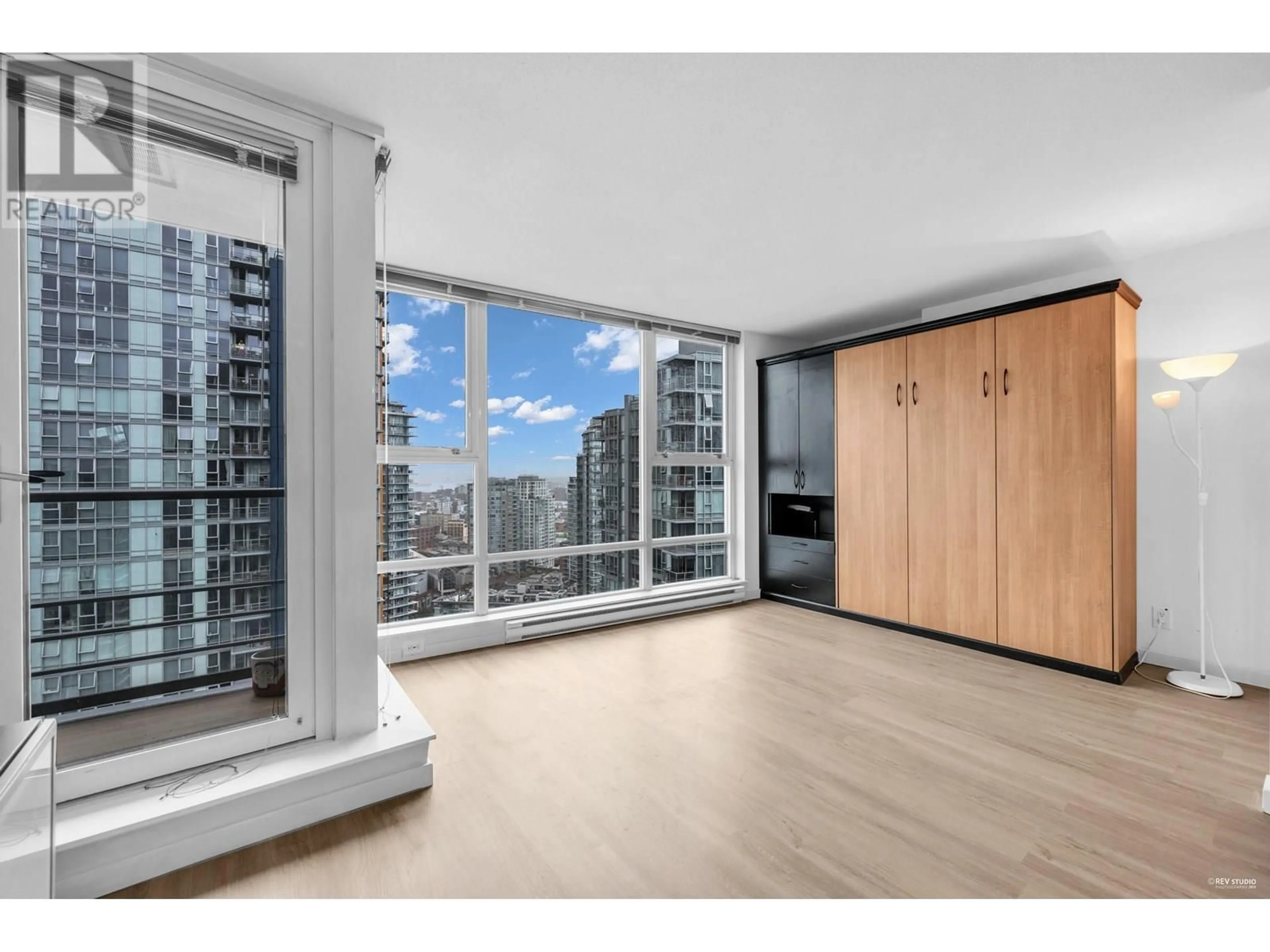 A pic of a room for 2707 - 668 CITADEL PARADE, Vancouver British Columbia V6B1W6