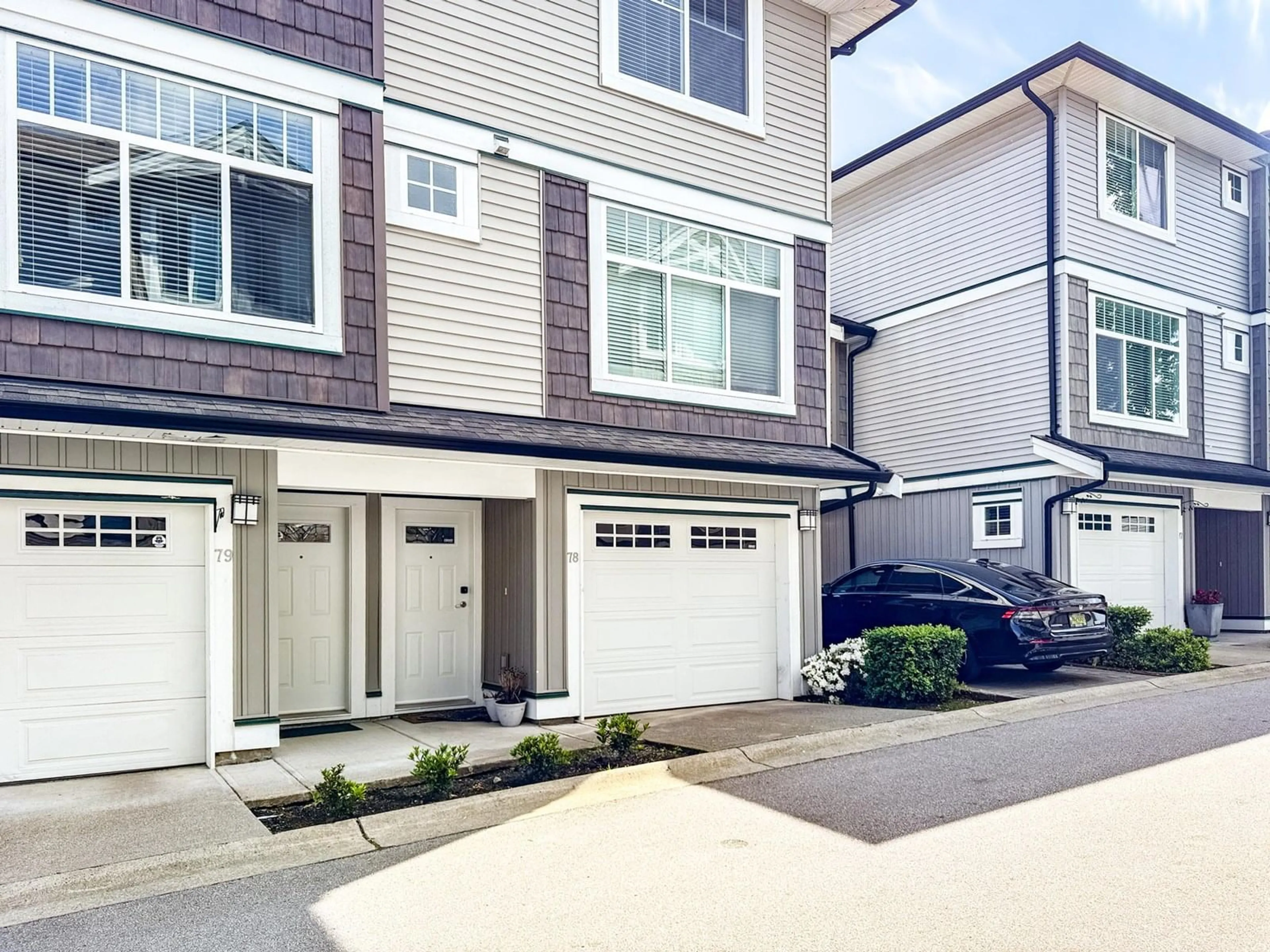 Home with vinyl exterior material, street for 78 - 14356 63A, Surrey British Columbia V3X0E3