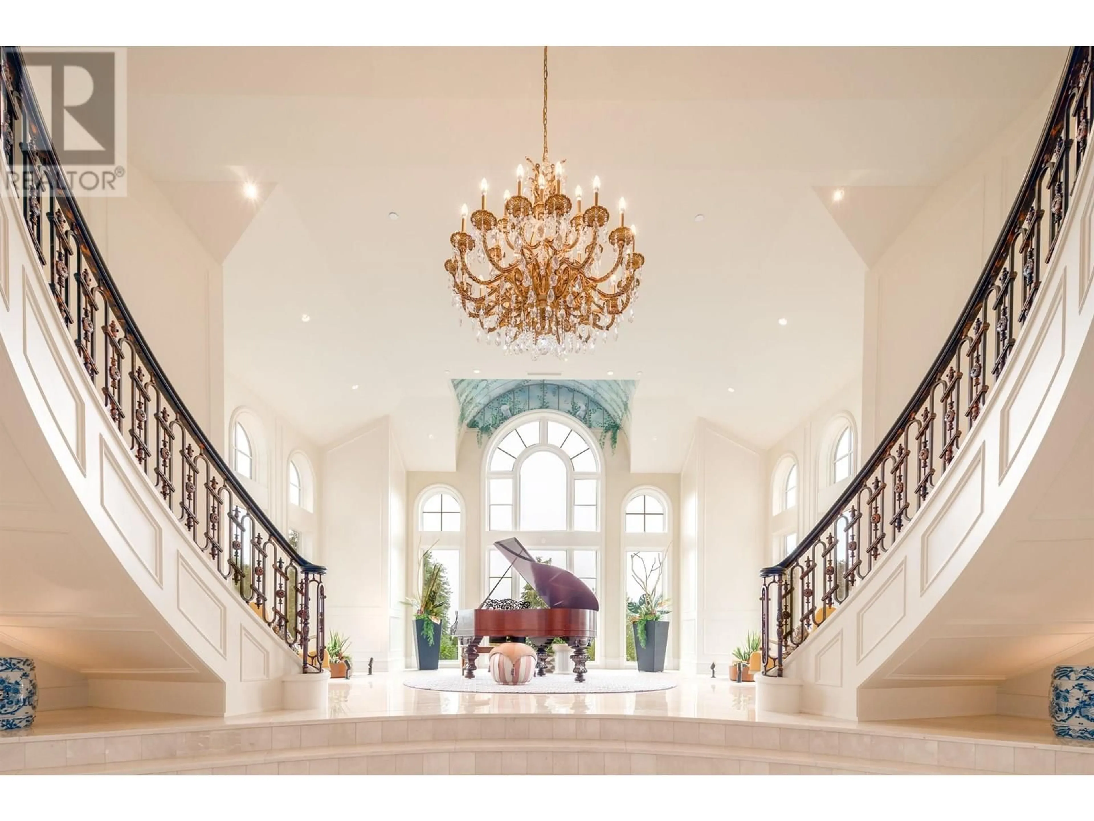 Indoor foyer for 8731 FINN ROAD, Richmond British Columbia V7A5C5