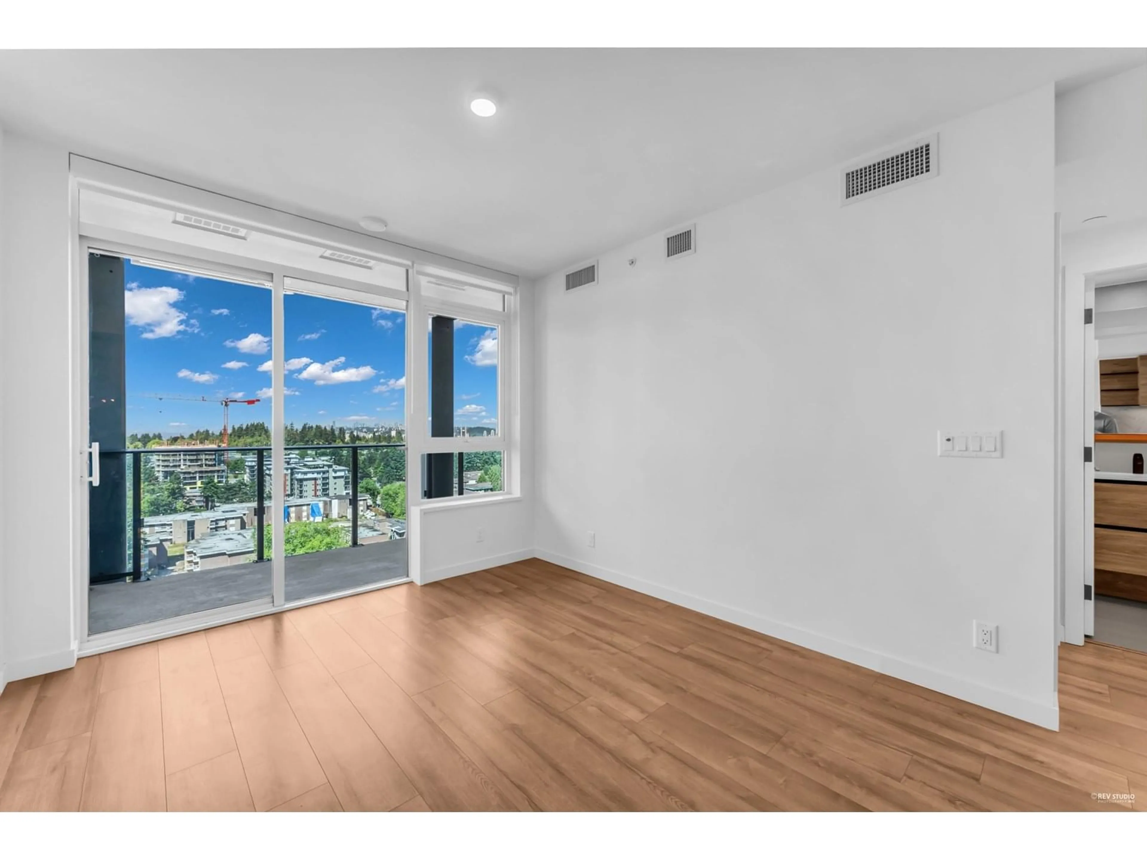 A pic of a room for 1712 - 10448 UNIVERSITY, Surrey British Columbia V3T0S7
