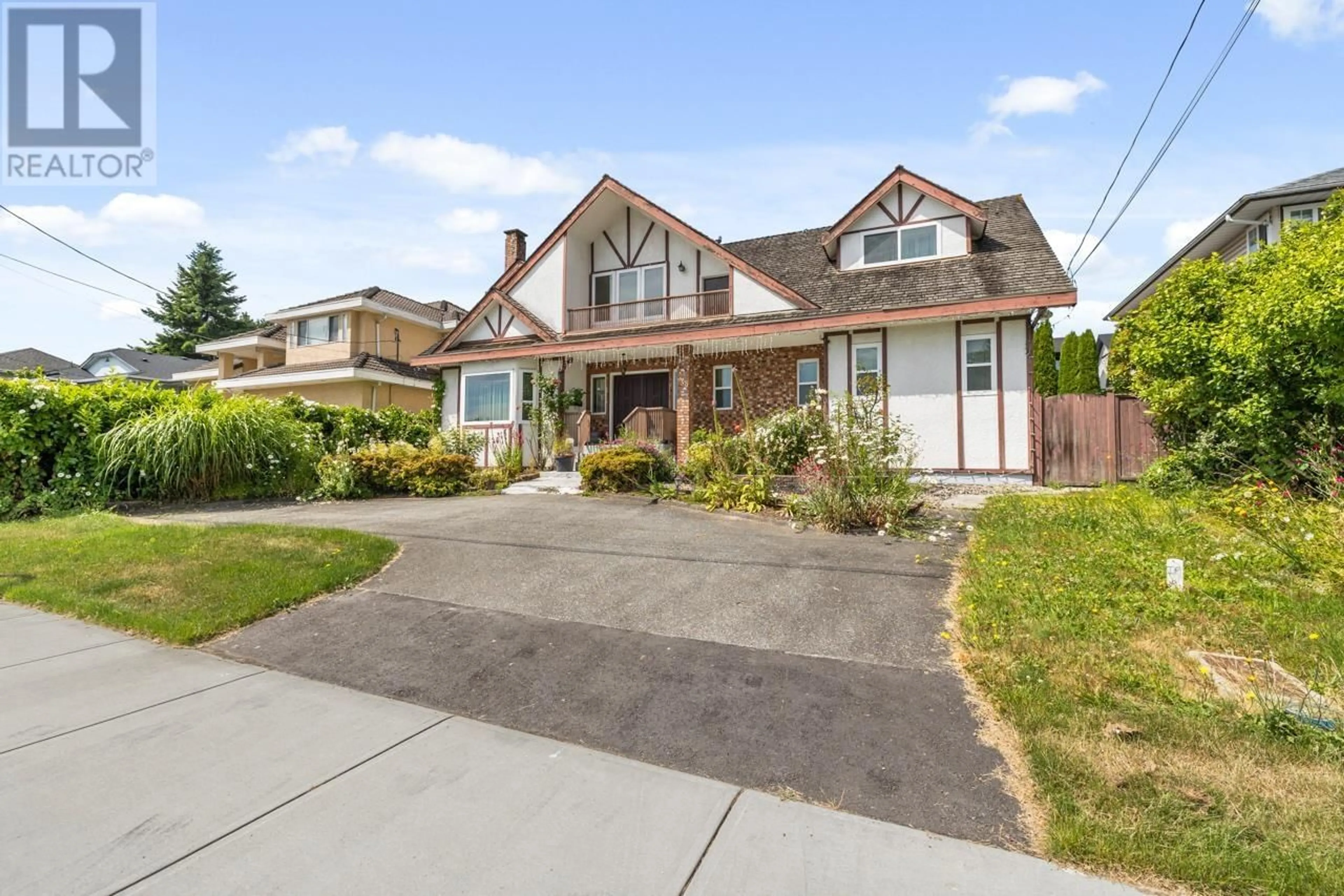 Home with brick exterior material, street for 959 DANSEY AVENUE, Coquitlam British Columbia V3K3G8
