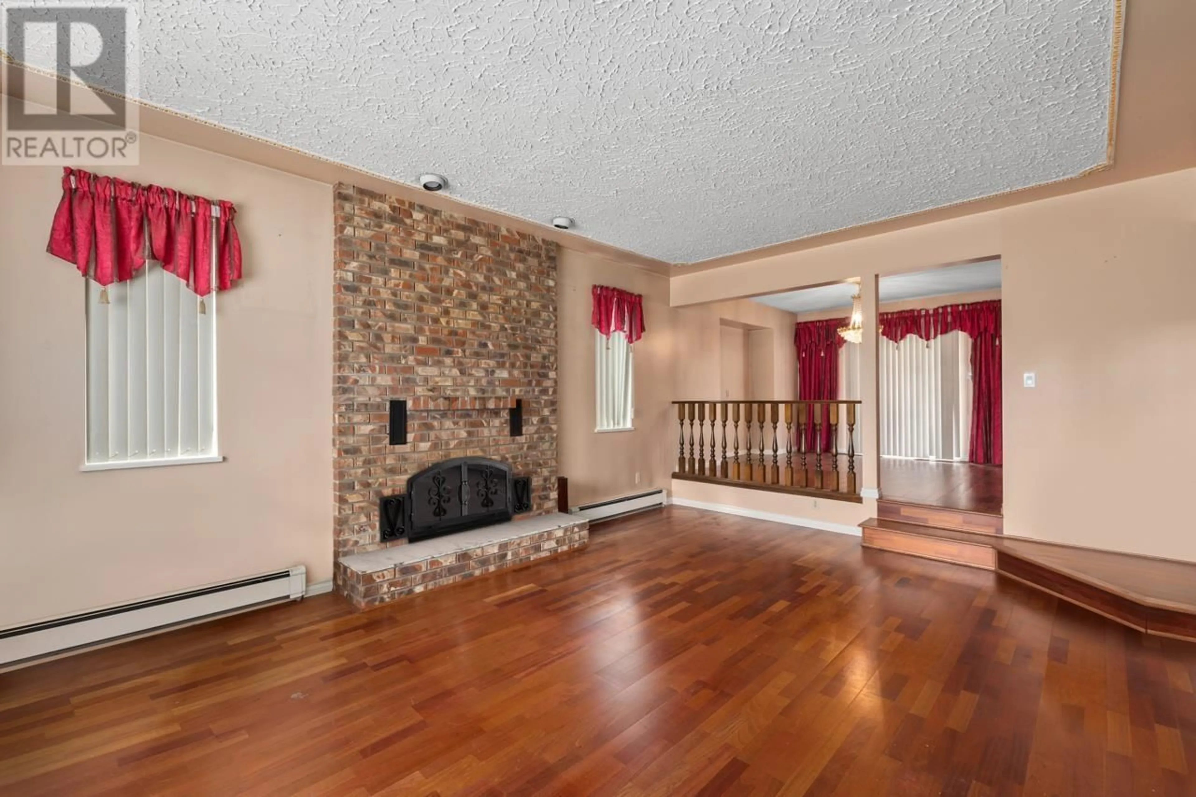 Unknown for 959 DANSEY AVENUE, Coquitlam British Columbia V3K3G8