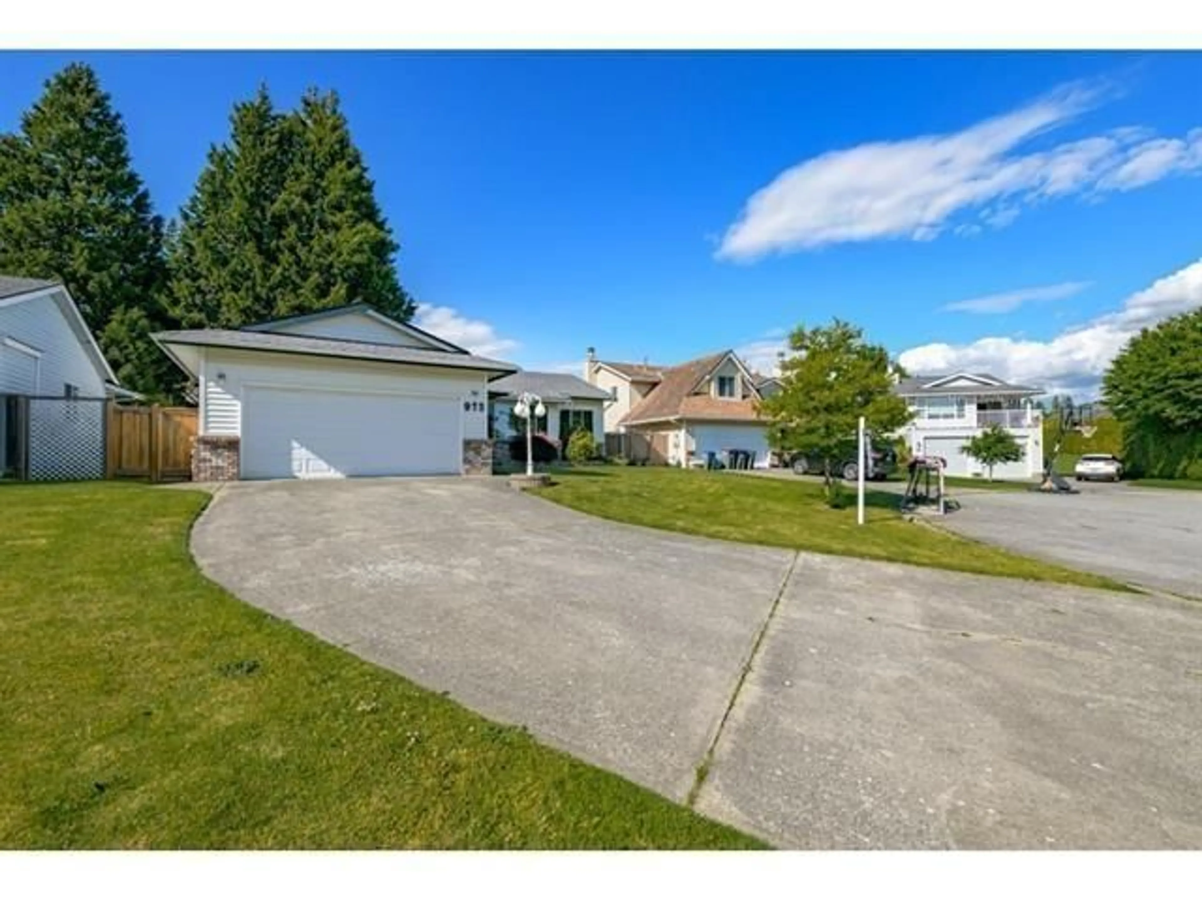 A pic from outside/outdoor area/front of a property/back of a property/a pic from drone, street for 972 161A, Surrey British Columbia V4A7W6