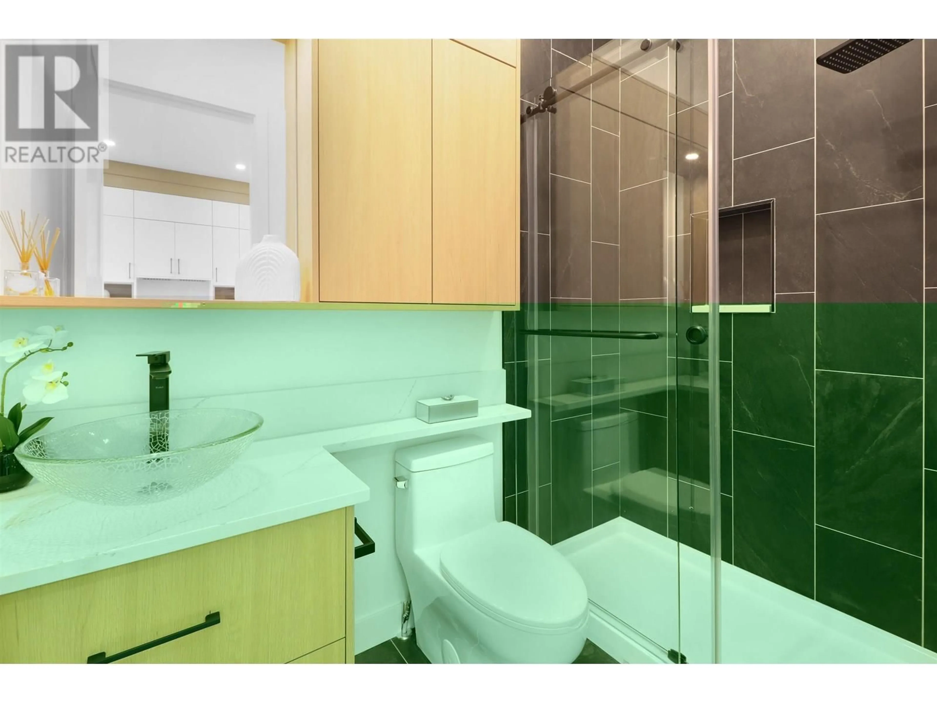 Standard bathroom, ceramic/tile floor for 102 - 952 EDGAR AVENUE, Coquitlam British Columbia V3K2J9