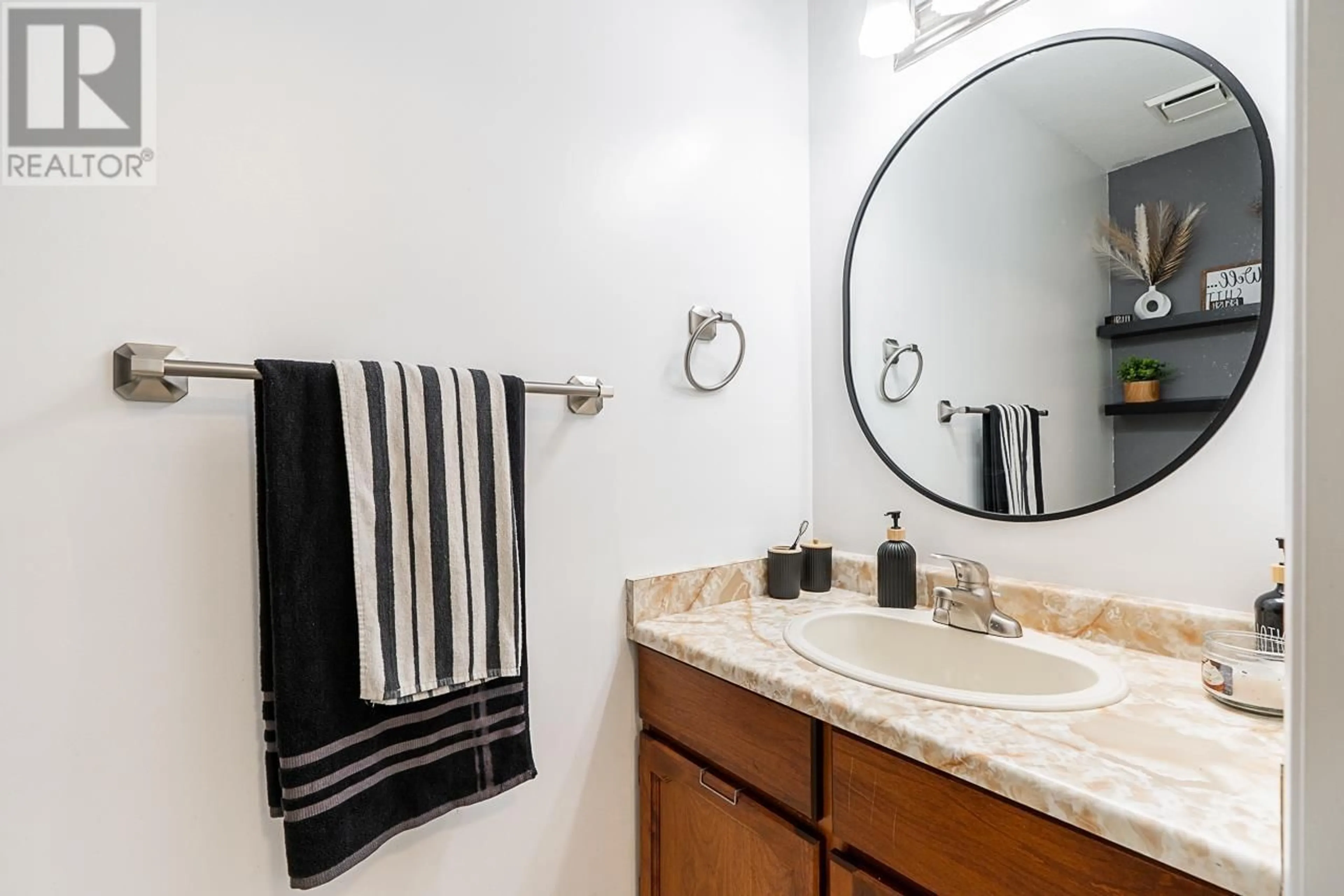 Standard bathroom, ceramic/tile floor for 54 - 3190 TAHSIS AVENUE, Coquitlam British Columbia V3B6C2