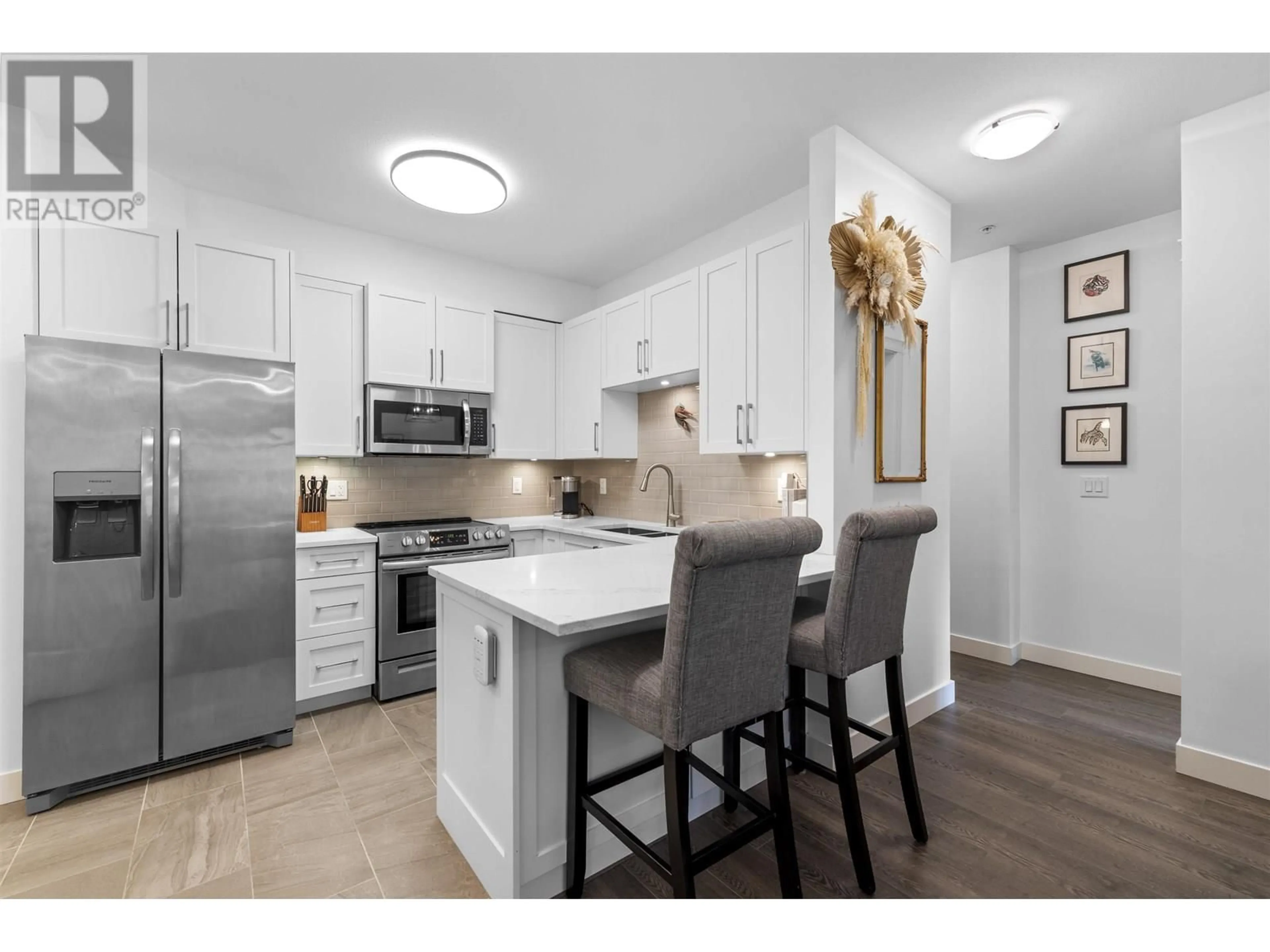 Open concept kitchen, unknown for 208 - 12525 190A STREET, Pitt Meadows British Columbia V3Y0E1