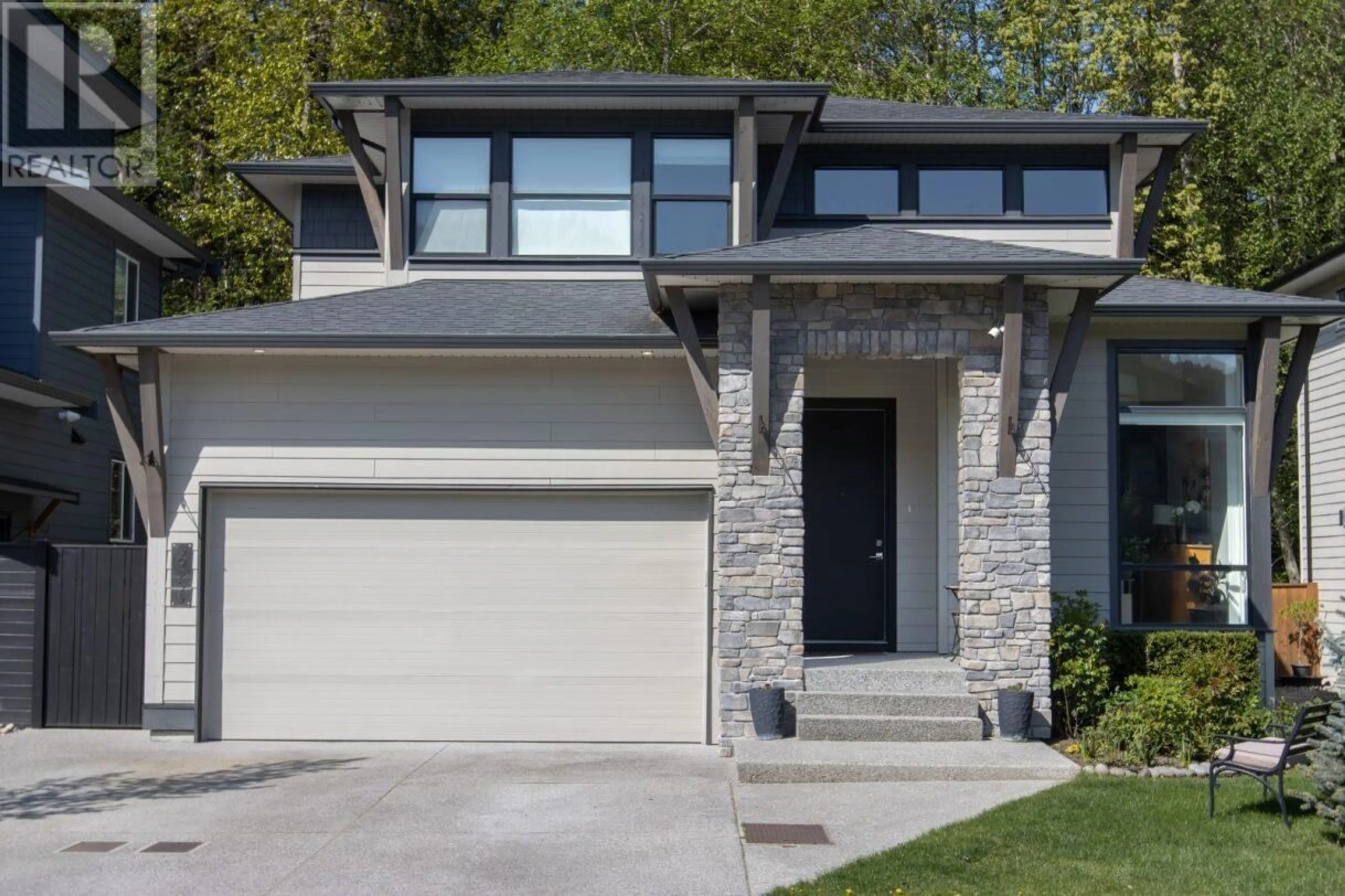Home with brick exterior material, street for 39253 FALCON CRESCENT, Squamish British Columbia V8B0V8